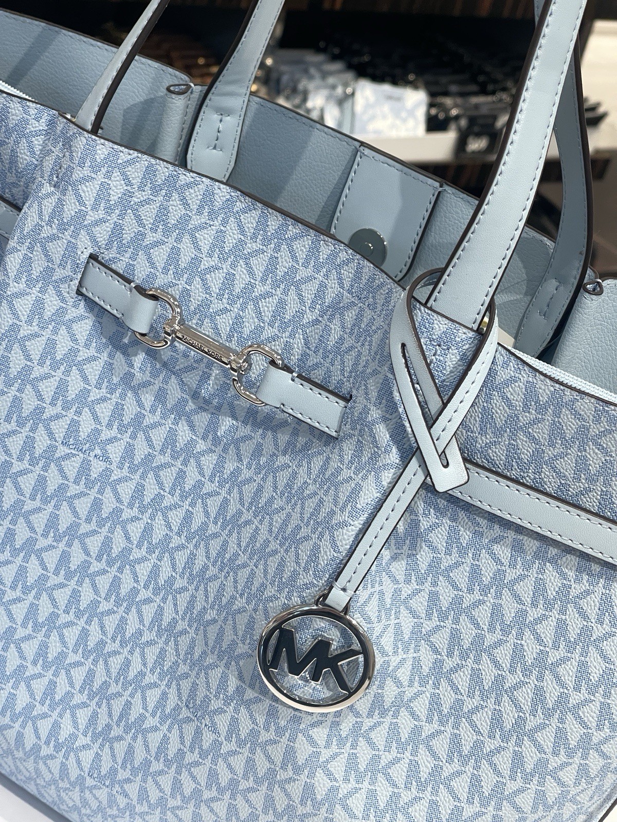 MICHAEL KORS Carson Large Signature Logo Tote Bag pale ocean NWT