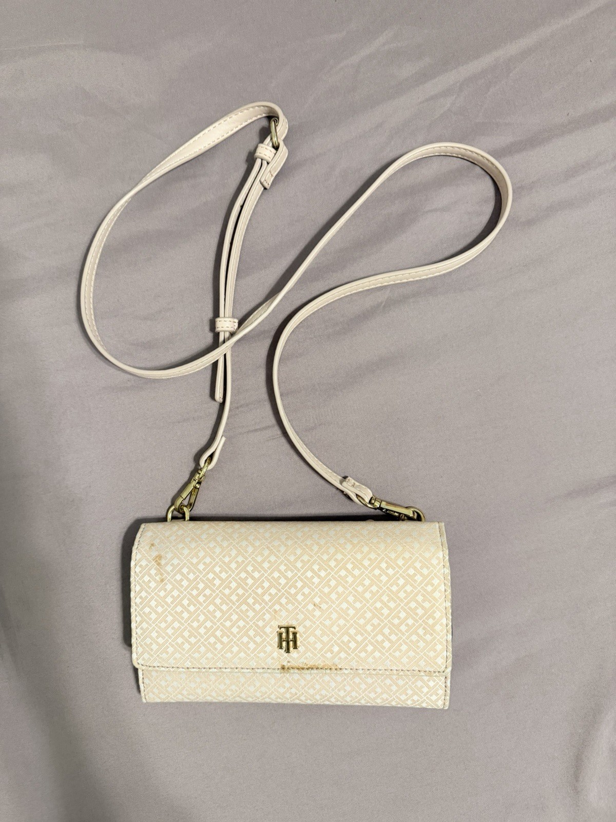 Tommy Hilfiger Black Monogram Tote Shoulder Bag Gold Logo Zip, Detachable Strap