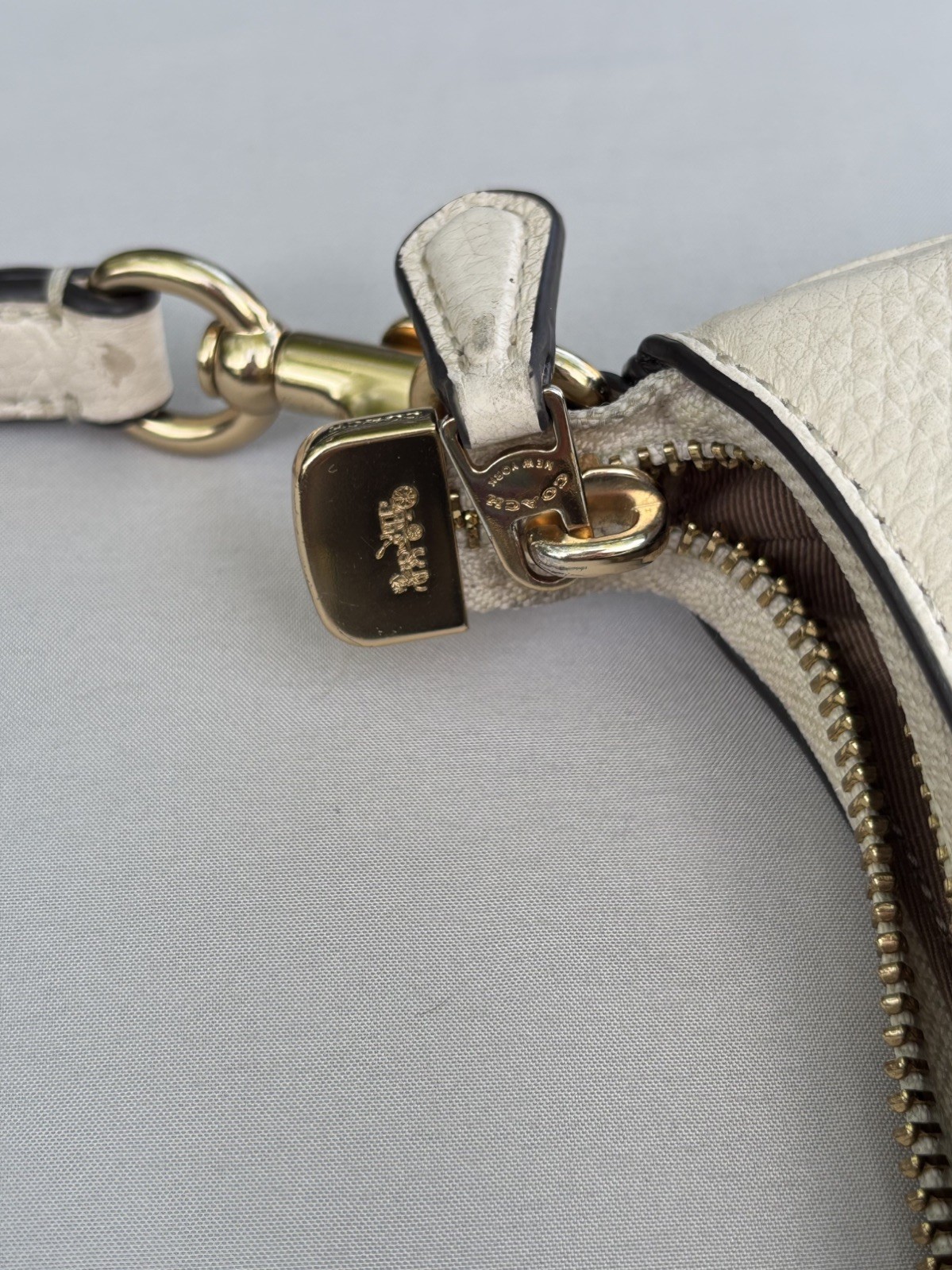 Coach X Observed By Us Teri Shoulder Bag In Leather With Print CU388