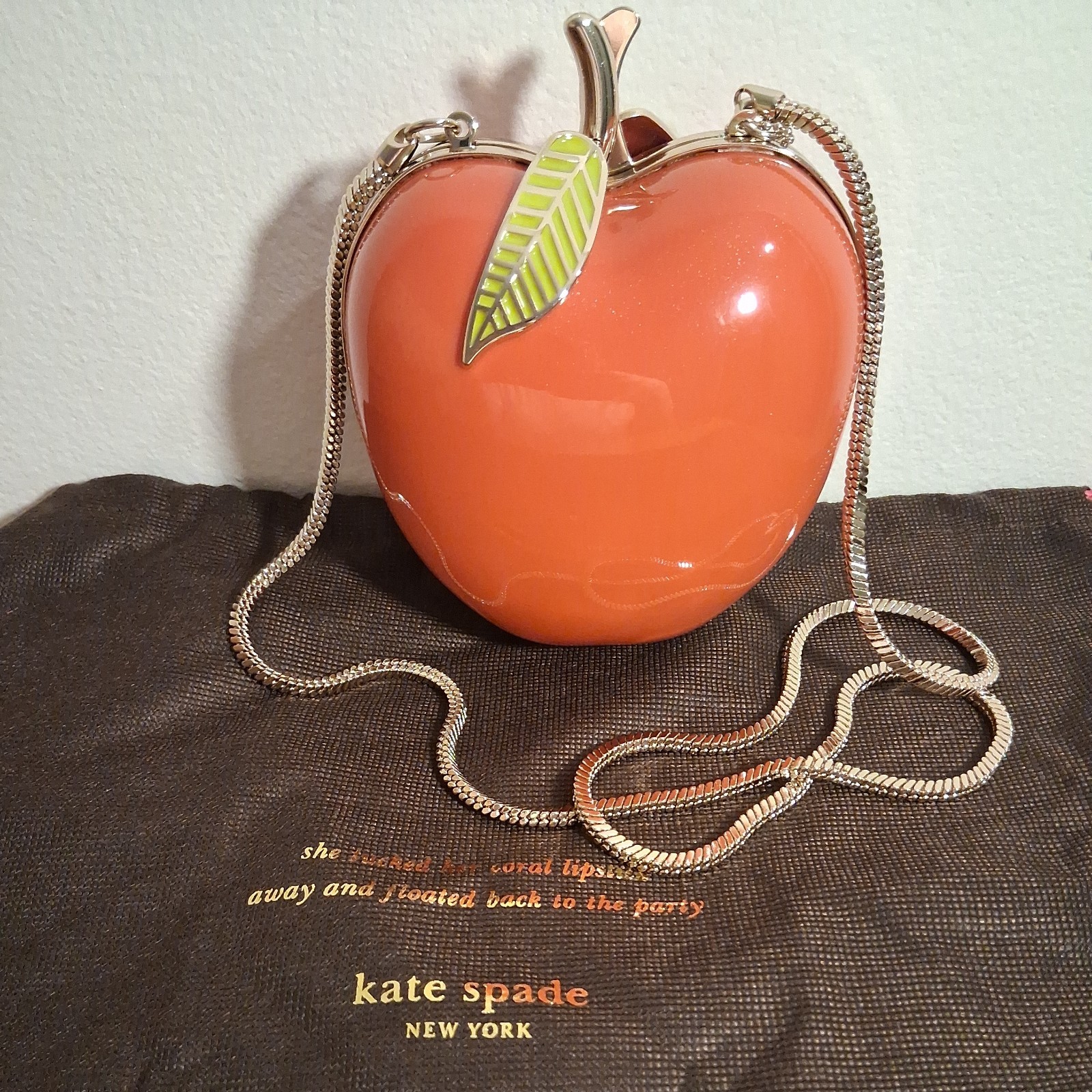 Kate Spade Far From The Tree 3D Apple Resin Clutch & Crossbody 🍎❤️