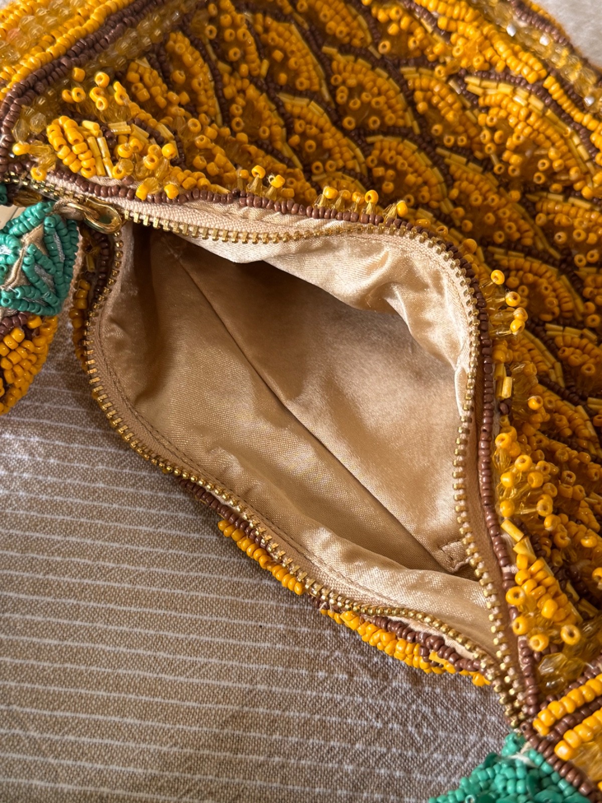 Handmade Beaded Pineapple Shoulder Bag Tropical Handcrafted India New Tags