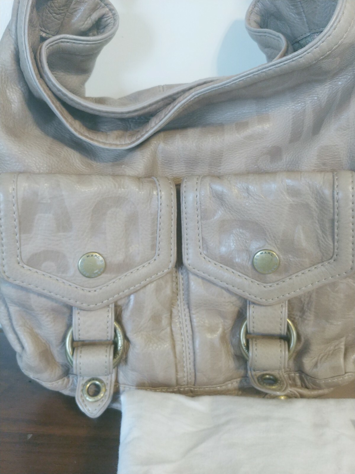 Marc By Marc Jacobs Purse leather handbag taupe monogram signature slouchy/hobo