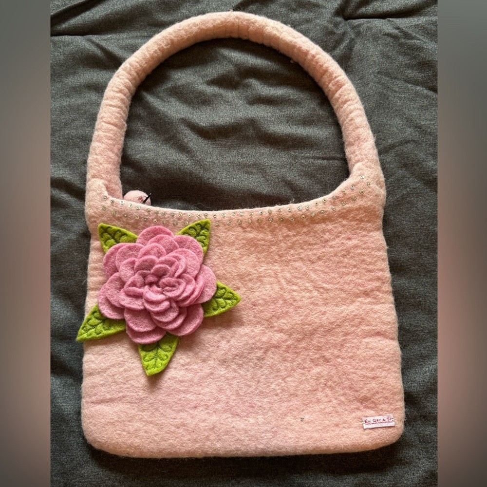 En Gry & Sif Pink Felt Wool Flower Boho Cottagecore Lined Shoulder Bag
