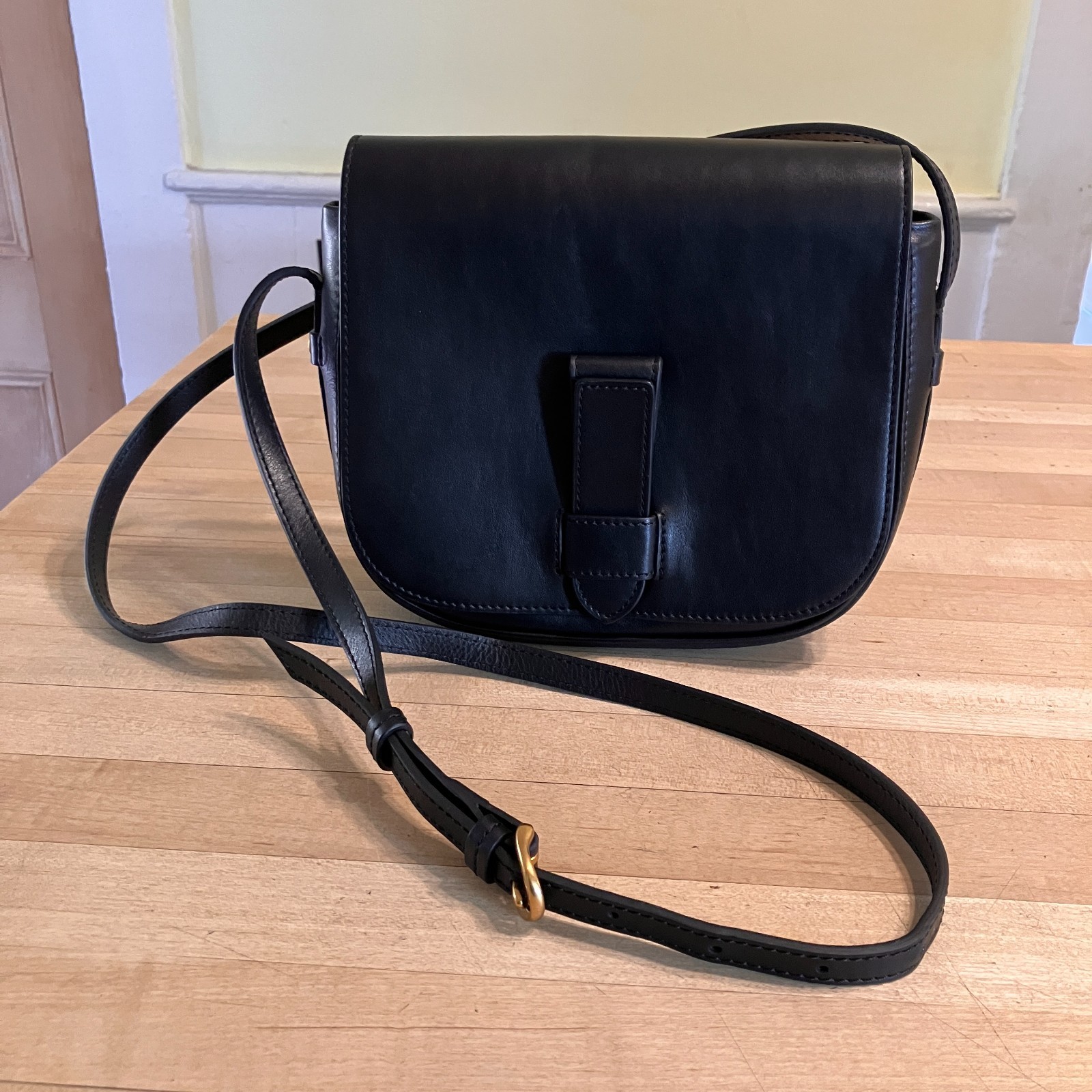 Banana Republic Womens 2018 Italian Leather Saddlebag Purse Medium Black AN EXC