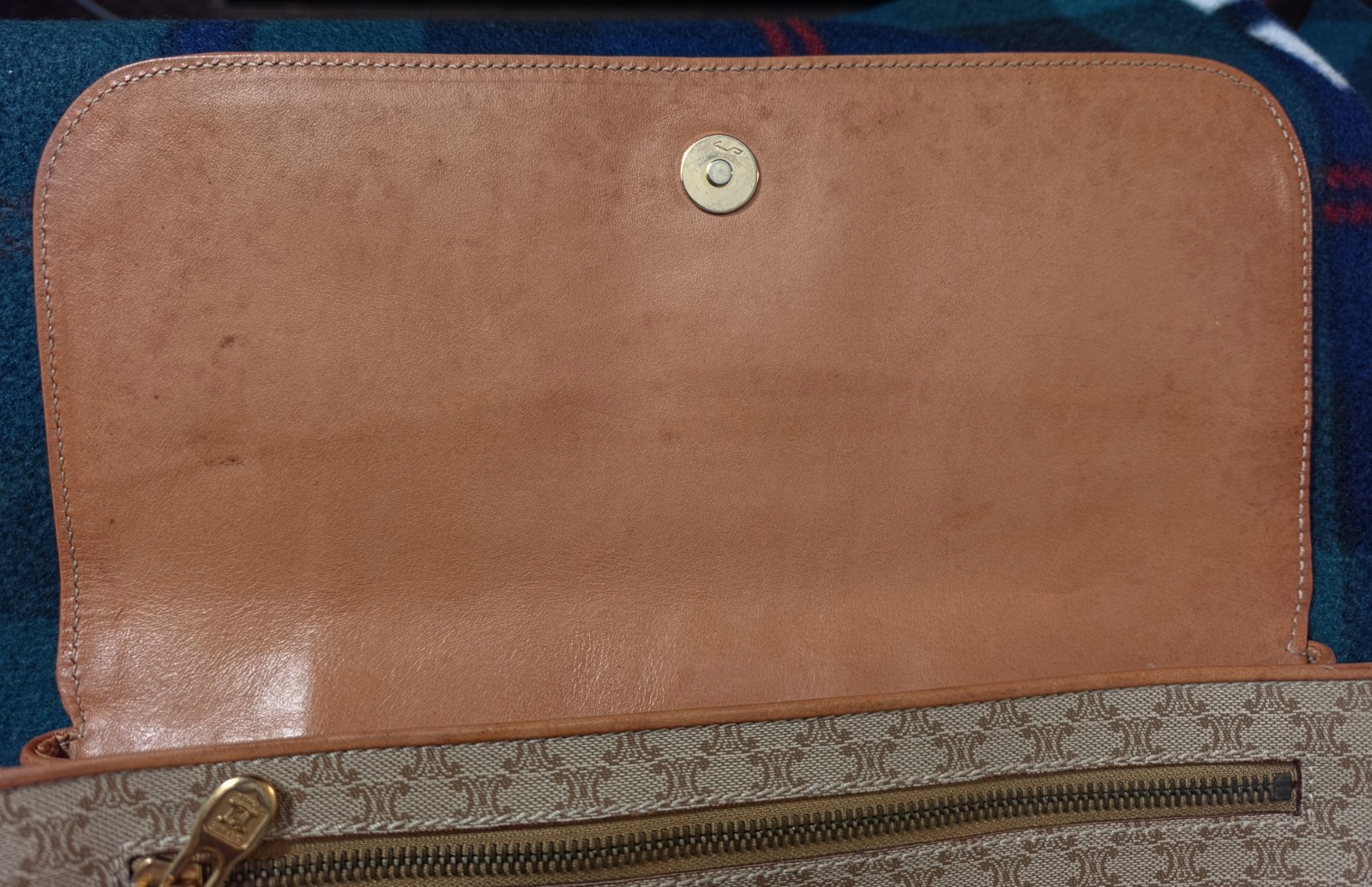 CELINE Macadam Beige/Brown Clutch w/ Magnetic Closure, Inner Pockets Gold