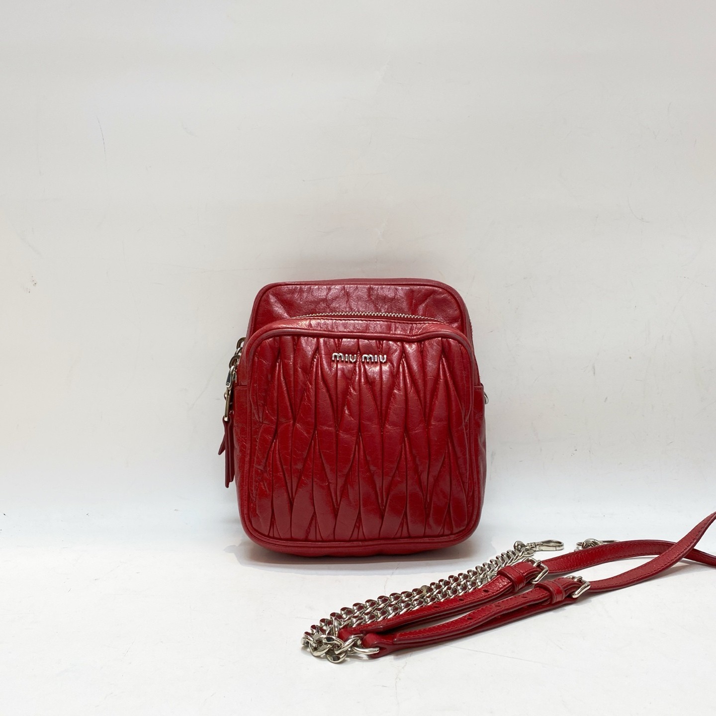 Preloved Miu Miu Red Matelassé Lambskin Mini Crossbody Camera Bag