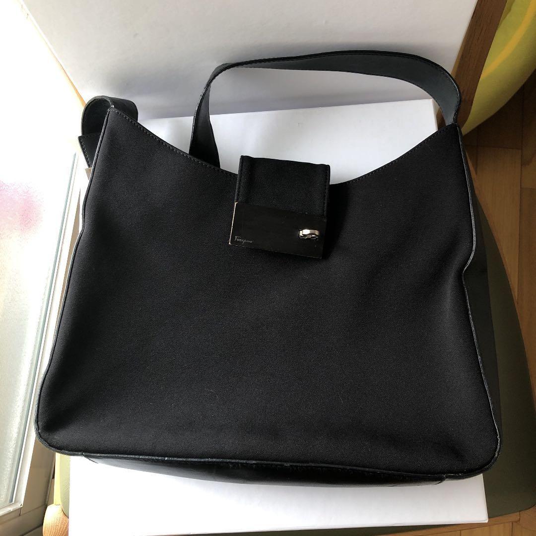 Ferragamo One Shoulder Silver Gancini Plate Leather Canvas Bag Used Japan