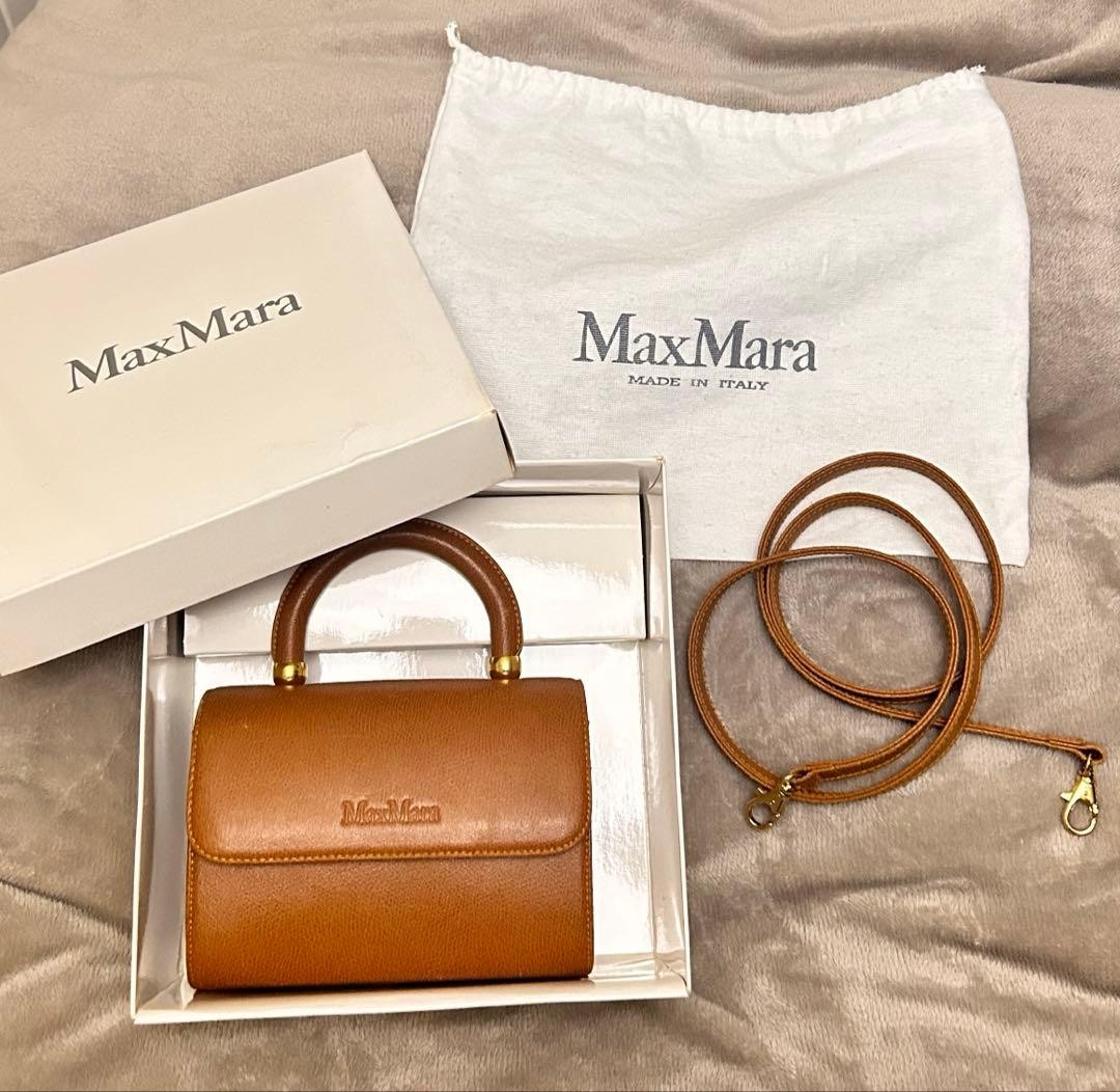 Max Mara Leather Shoulder Bag Authentic Women about 5.12 × 6.69 × 2.36 inches