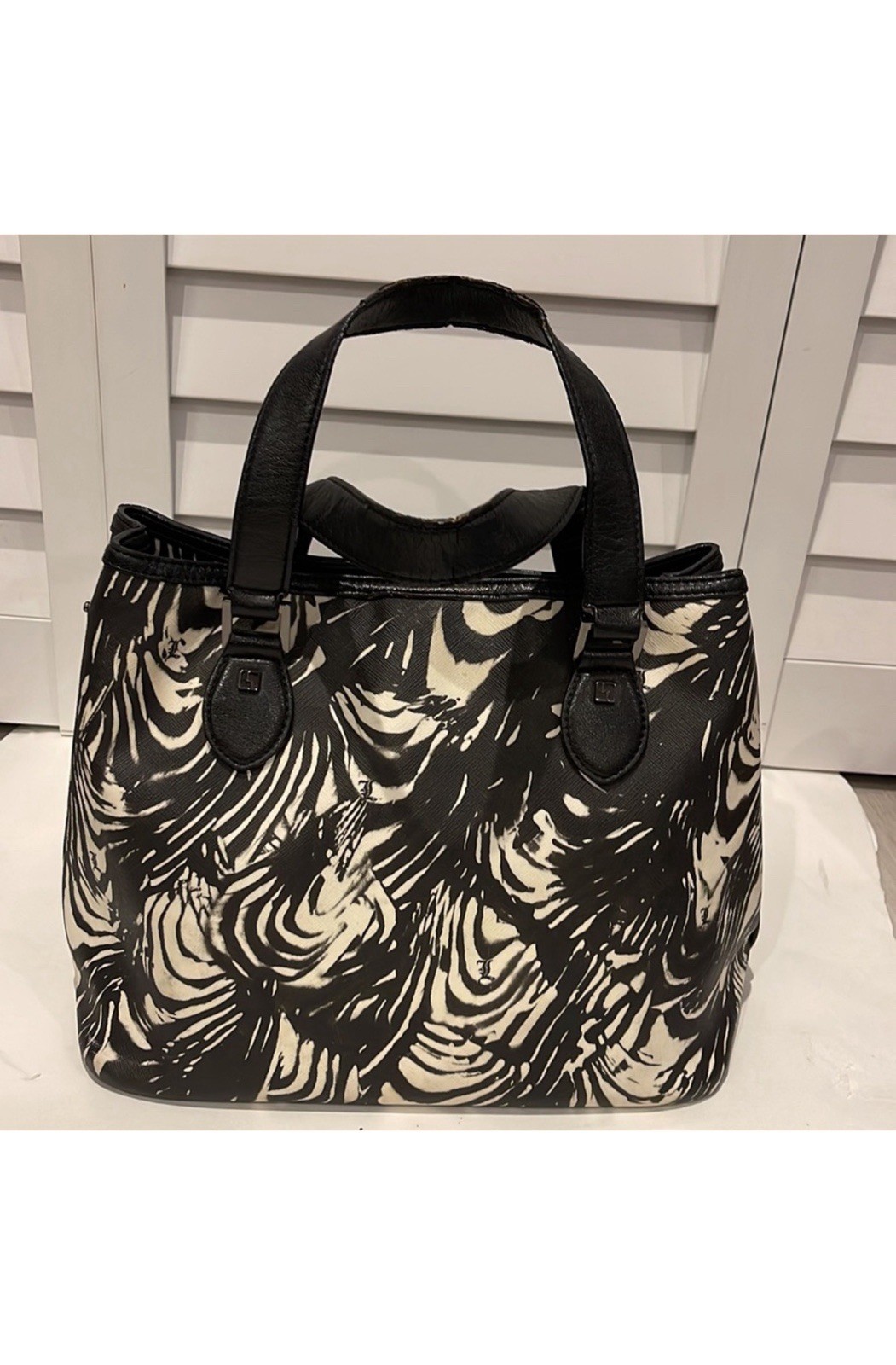 L.A.M.B. Black White Abstract Art Satchel Zip Top Double Handles Lined Pockets
