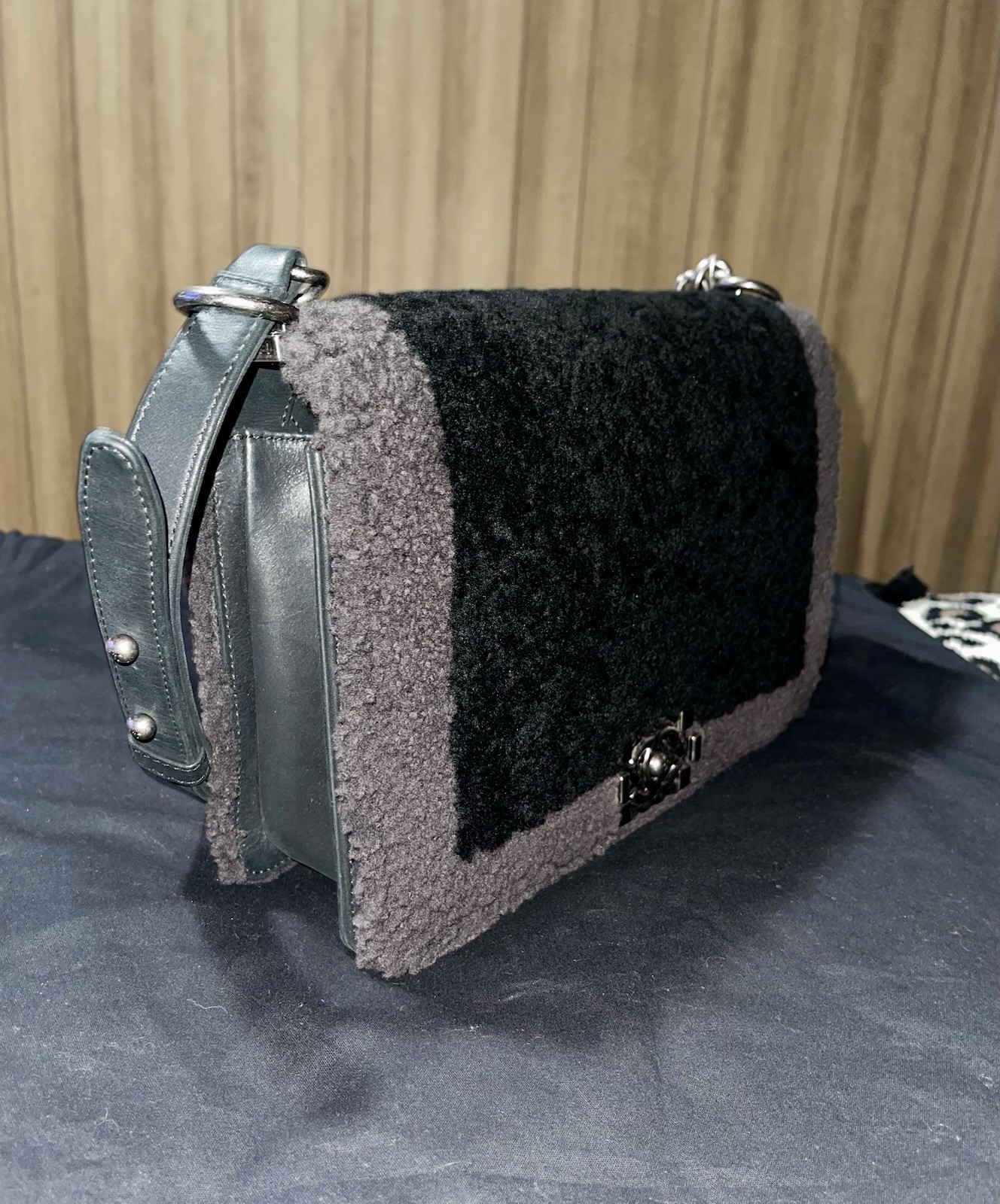 Chanel le boy bag