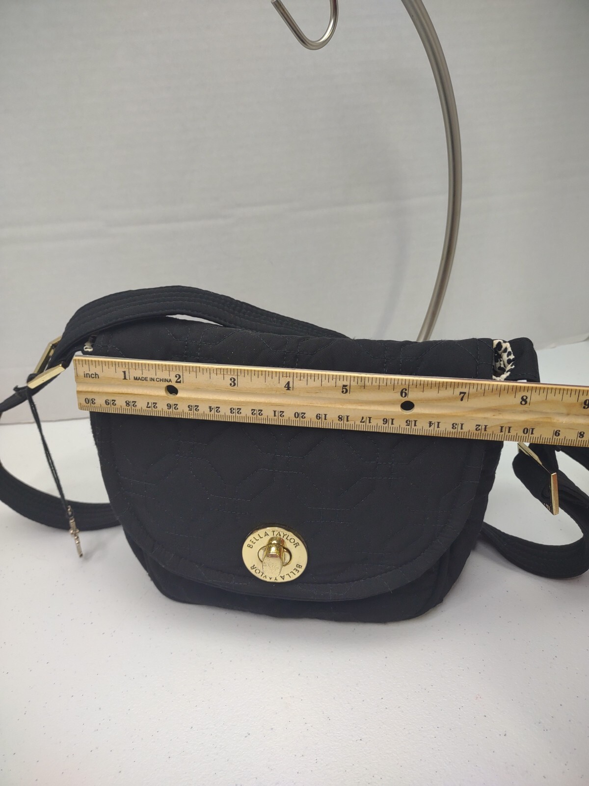 Bella Taylor Quilted Small Evening 3 Pocket Purse Double Straps Black 9“ X 6“