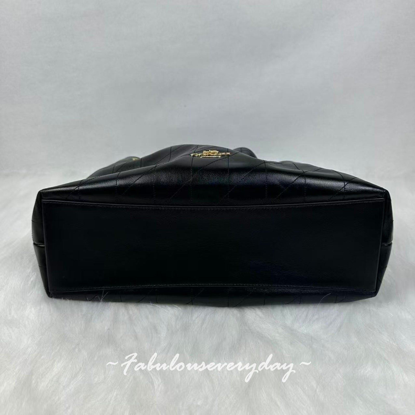 Coach Evelyn Shoulder Bag With Quilting Leather/Gold/Black CDR00 New