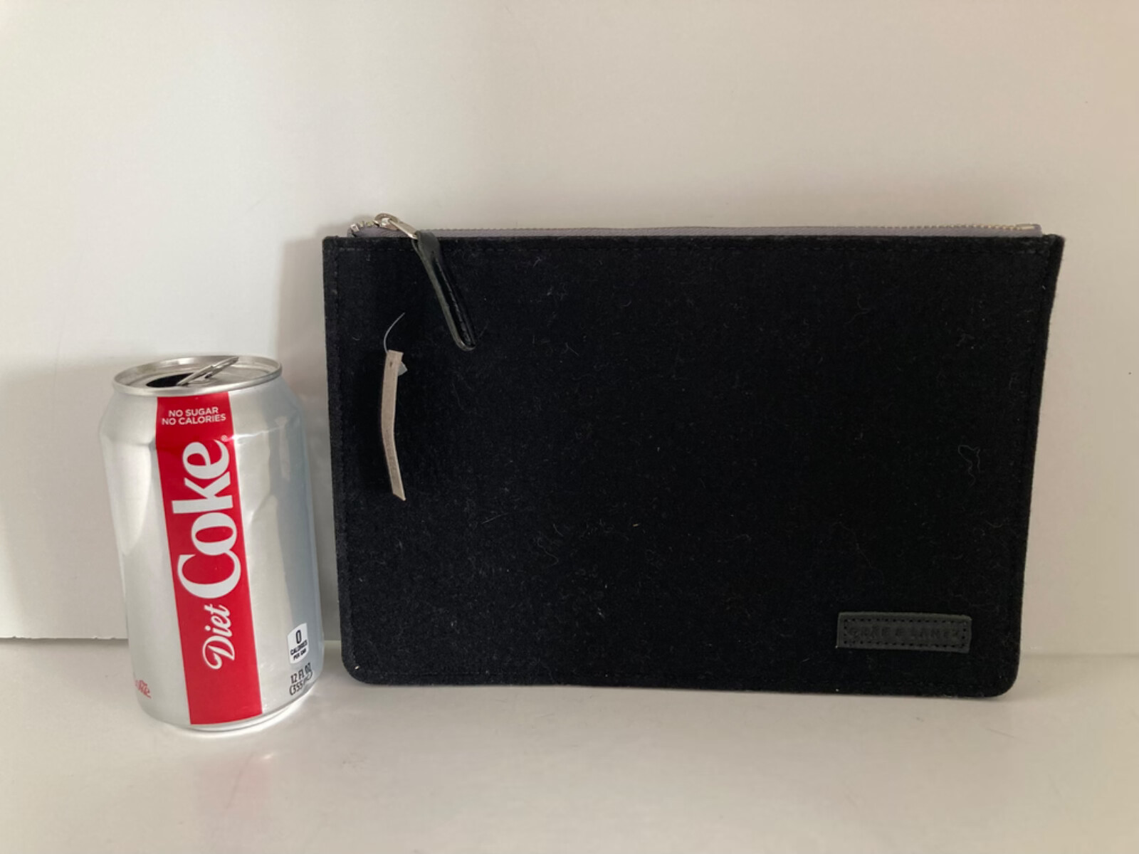 Graf Lantz Flat Zipper Pouch Merino Wool Felt Rectangle Black 9.75 x 6.75 NWT