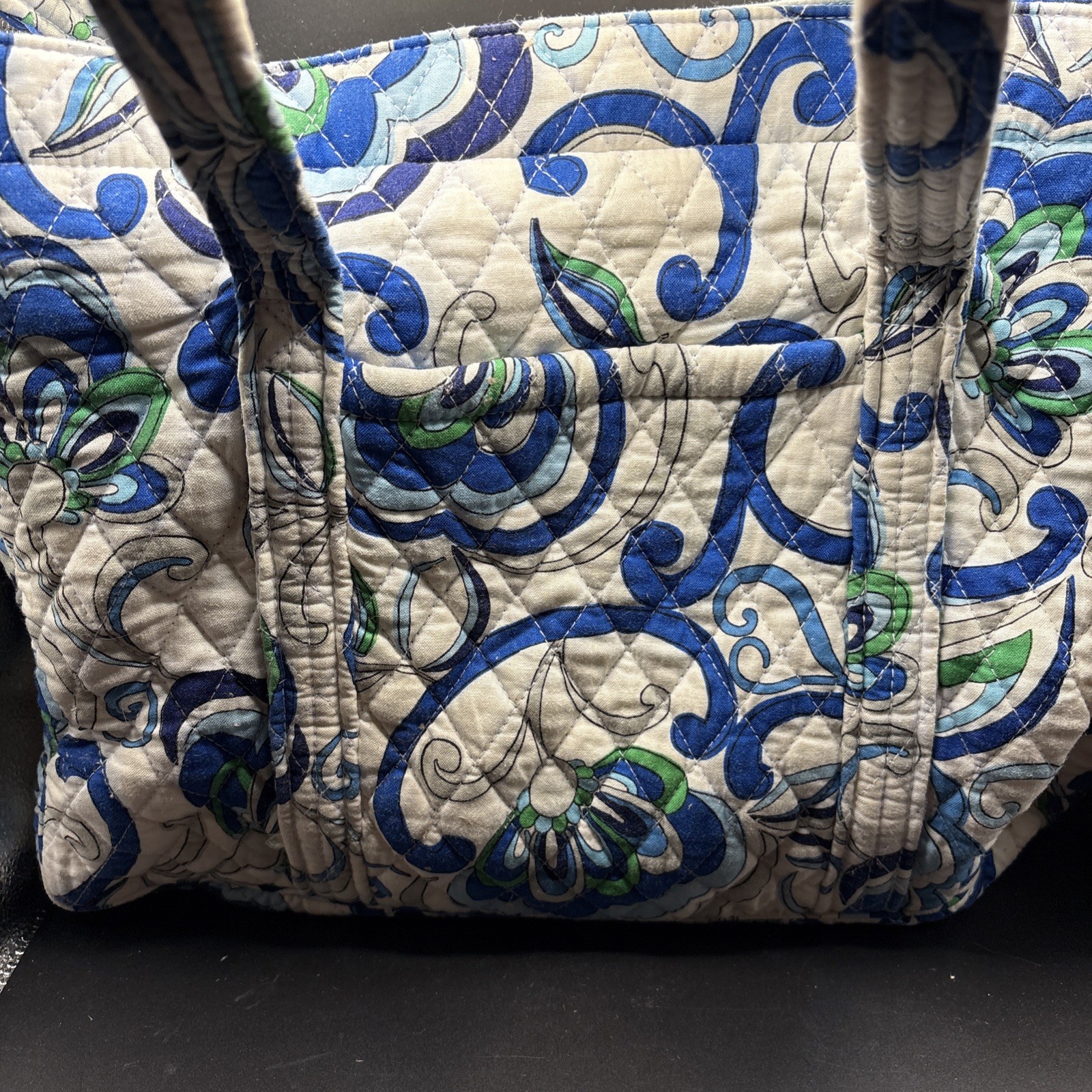 vera bradley betsy tote, Mediterranean White, Blue And Green Floral Quilted