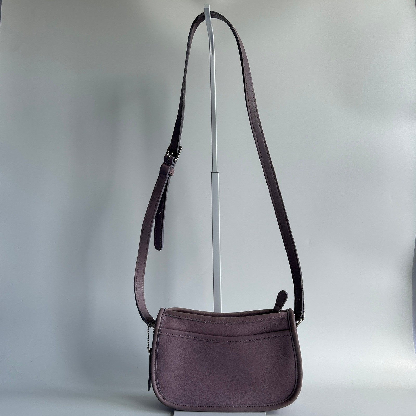 Coach Swinger 20 Purple Glove Tanned Leather Crossbody Bag 9031 Excellent