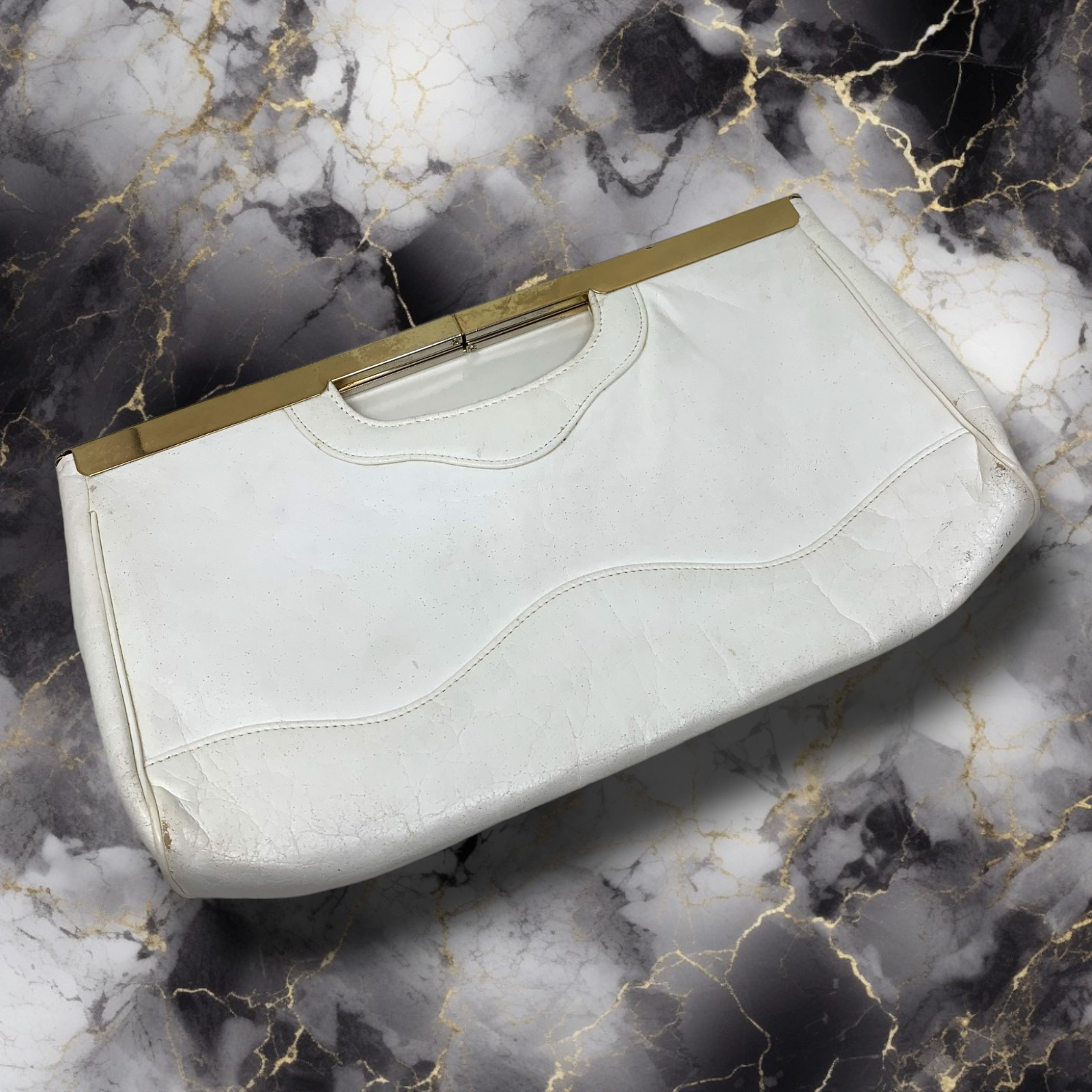 Vintage 1960’s White Leather Gold Hinge Envelope Clutch Purse Bag