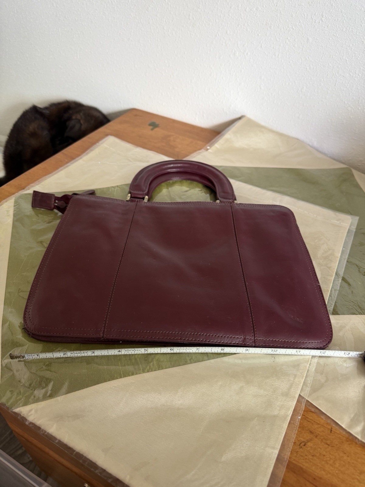 Philippe Women’s Burgundy Satchel Top Handle Bag Zip Closure Lined Pockets Solid