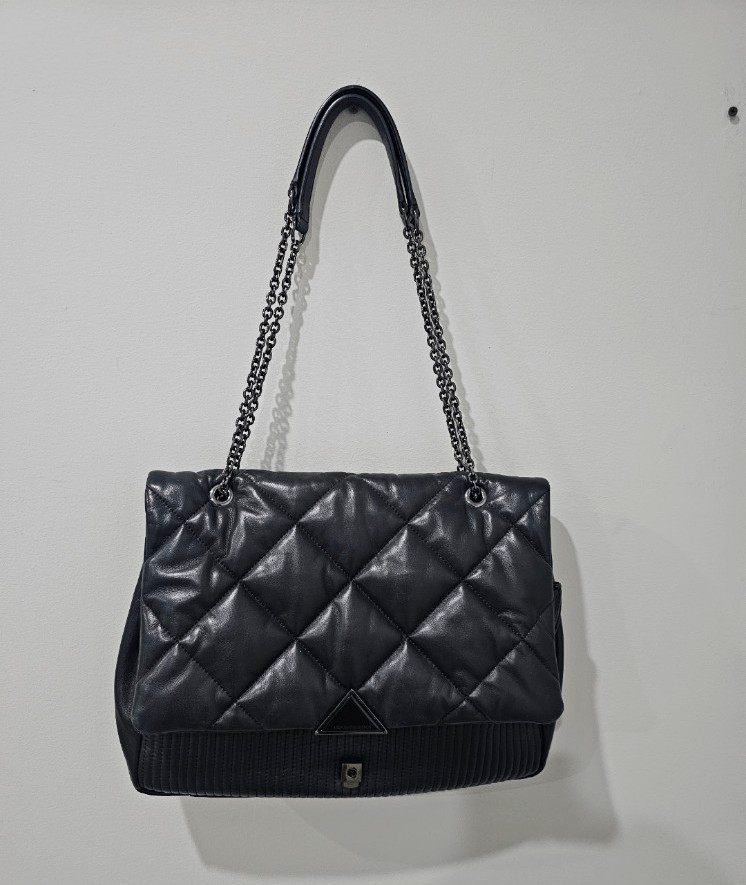 Emporio Armani Black Quilted Chain Strap Shoulder Bag Turn Lock Medium