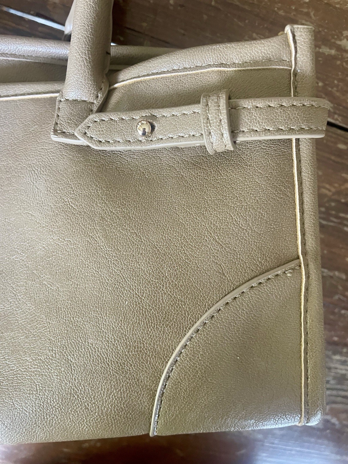 Urban Expressions taupe/mocha vegan leather handbag w/crossbody strap