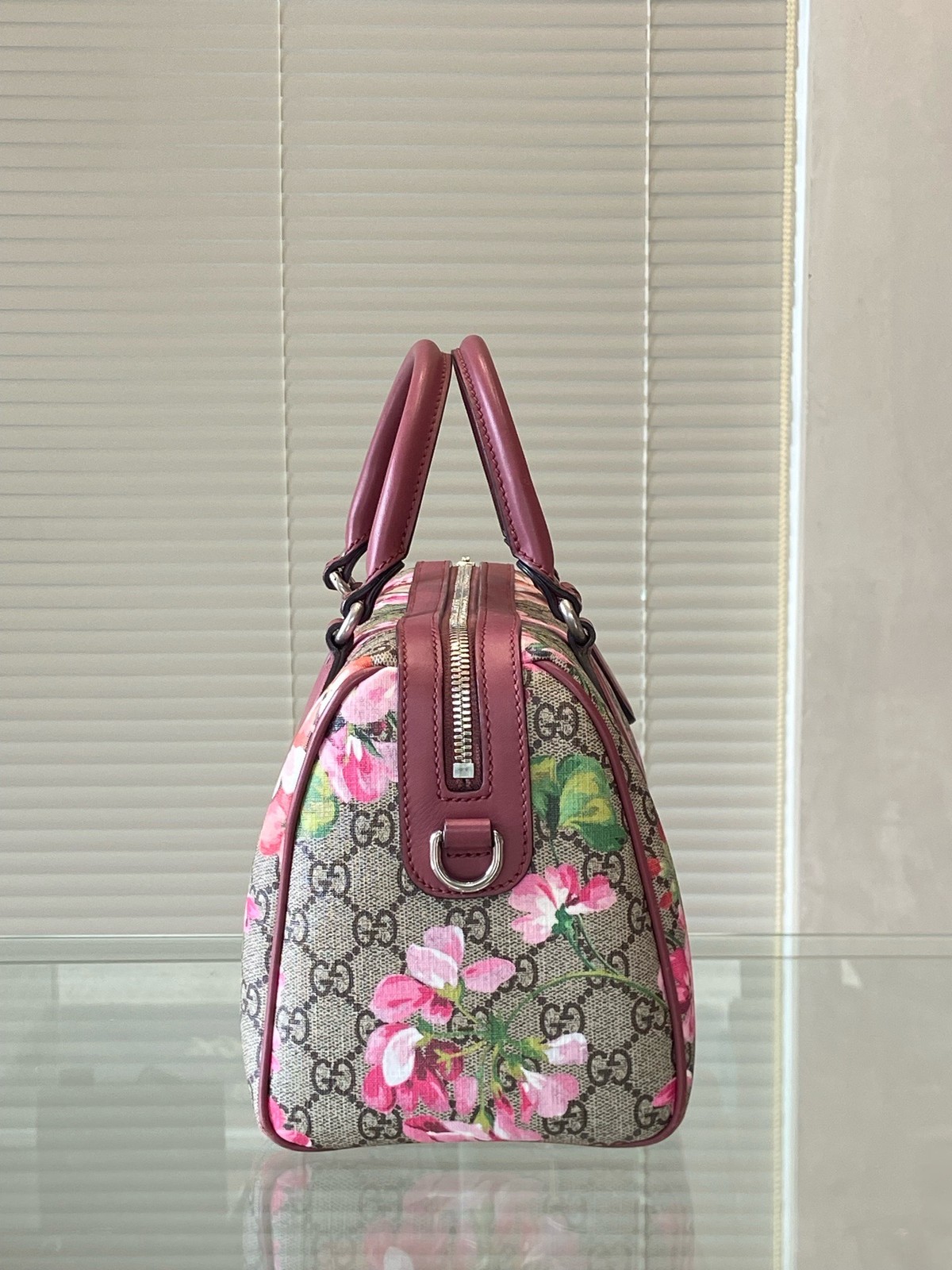 AUTH Gucci GG Blooms Supreme Canvas Pink Floral Boston Bag Crossbody Bag Silver