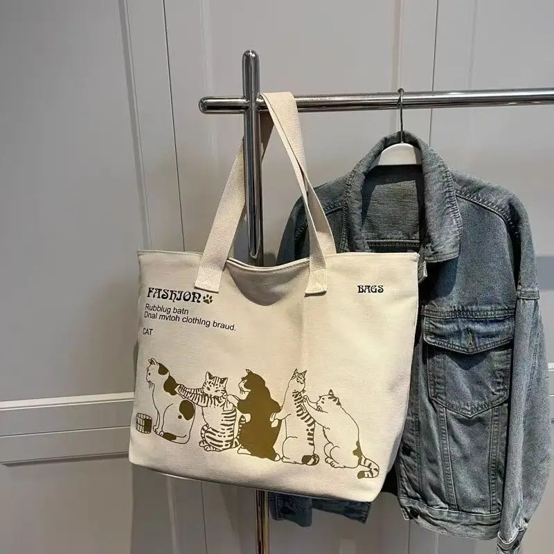 Women’s Canvas Tote Bag Fashionable Spacious Durable Shoulder Bag with Zipper