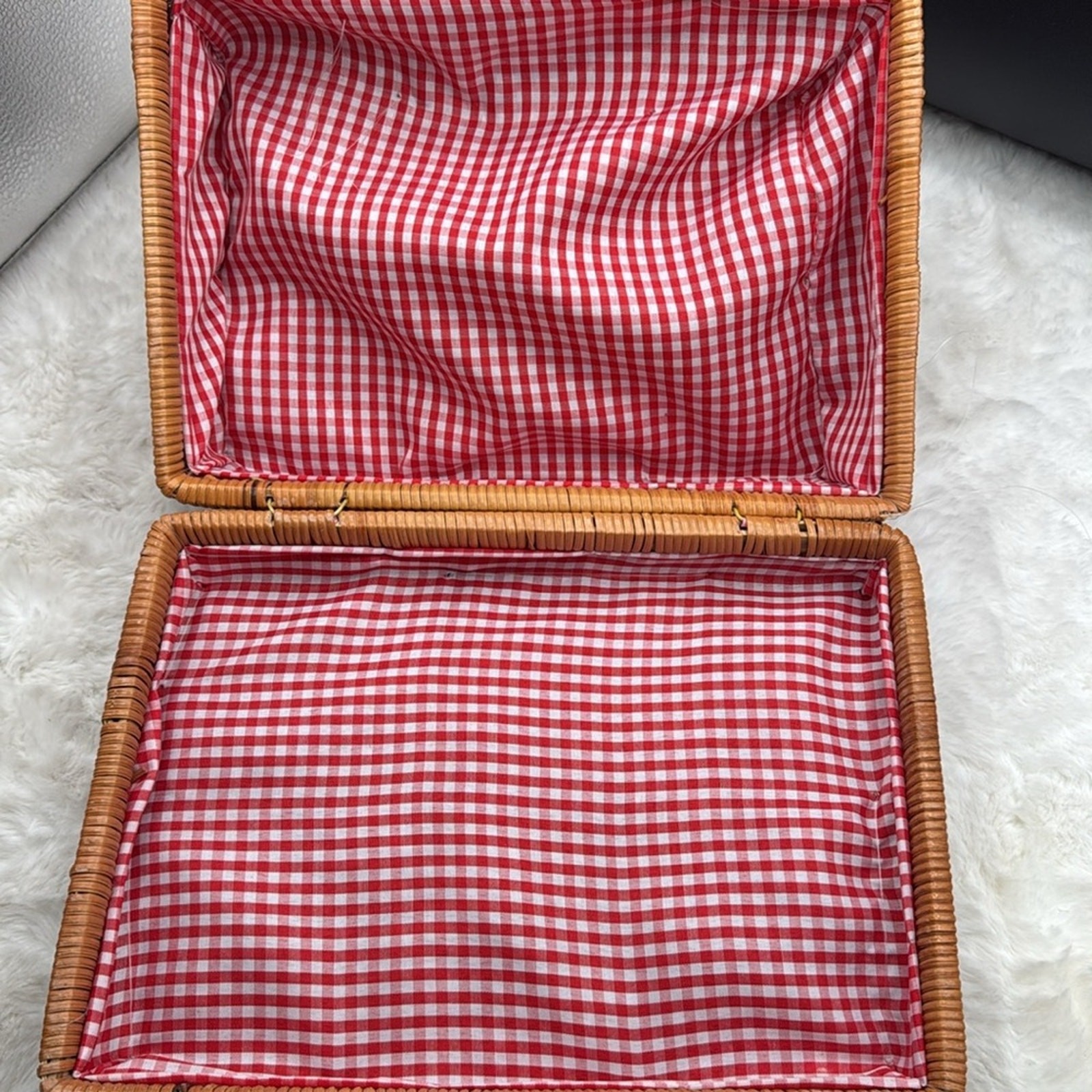 Vintage Wicker Top Handle Basket Bag