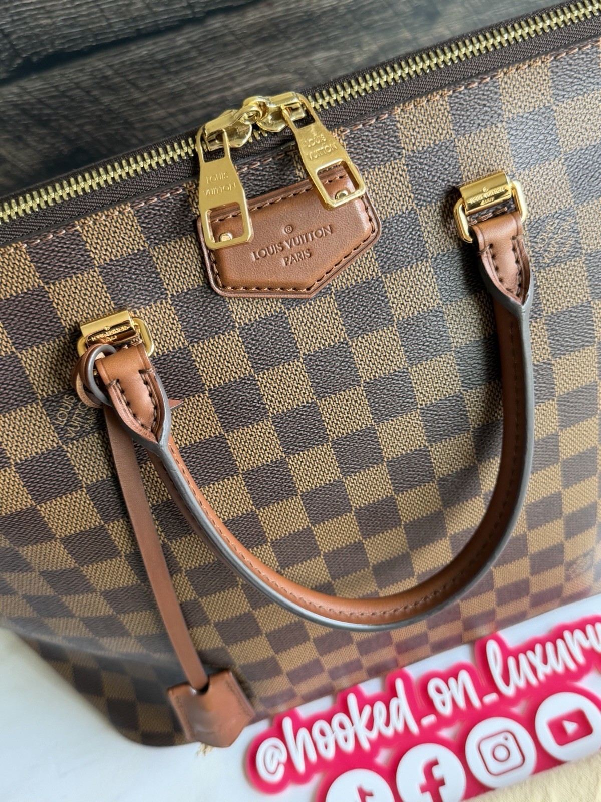 Authentic Louis Vuitton Belmont Damier Ebene Canvas Handbag Purse Tote