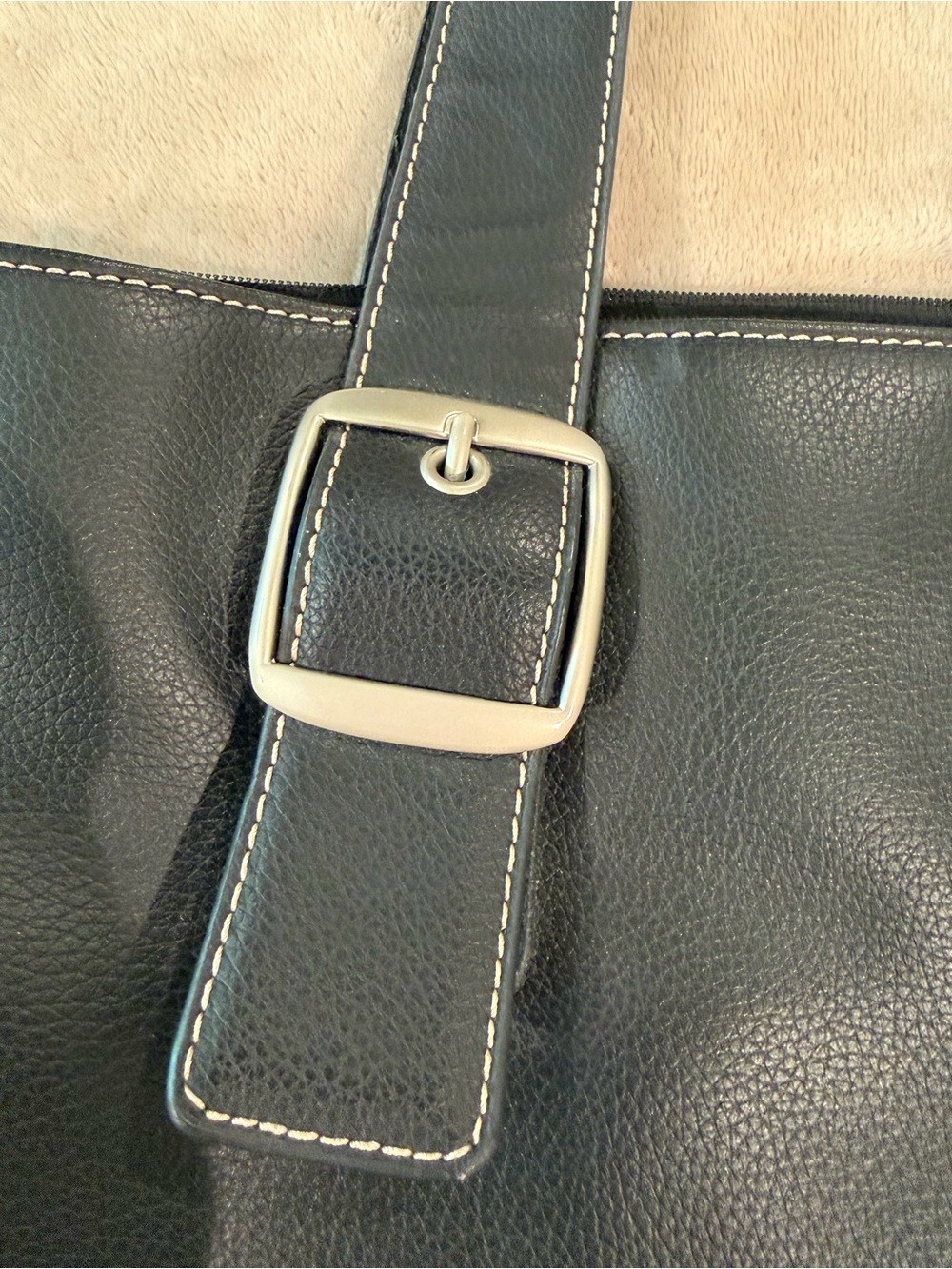 solo Black Textured Leather Bag with Silver Logo Plate and Red Accent