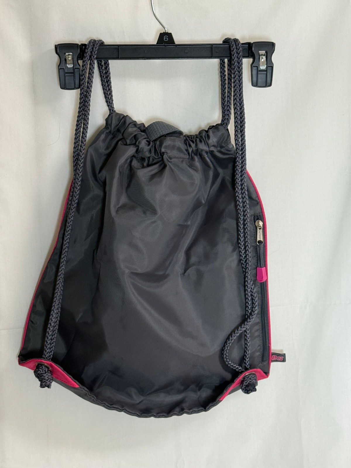 NWT FUEL Waterproof Drawstring Pouch Bag – Gray & Pink – 18″ x 14 3/4″ – New
