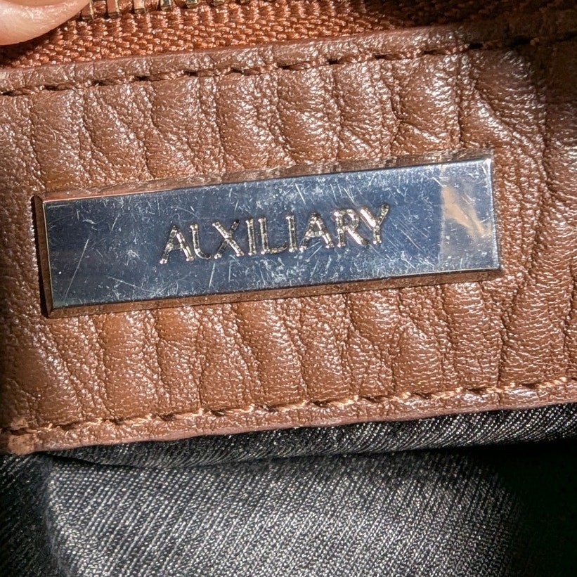 Aritzia Auxiliary Reese Brown Pebbled Leather Fringe Trim Crossbody Saddle Bag