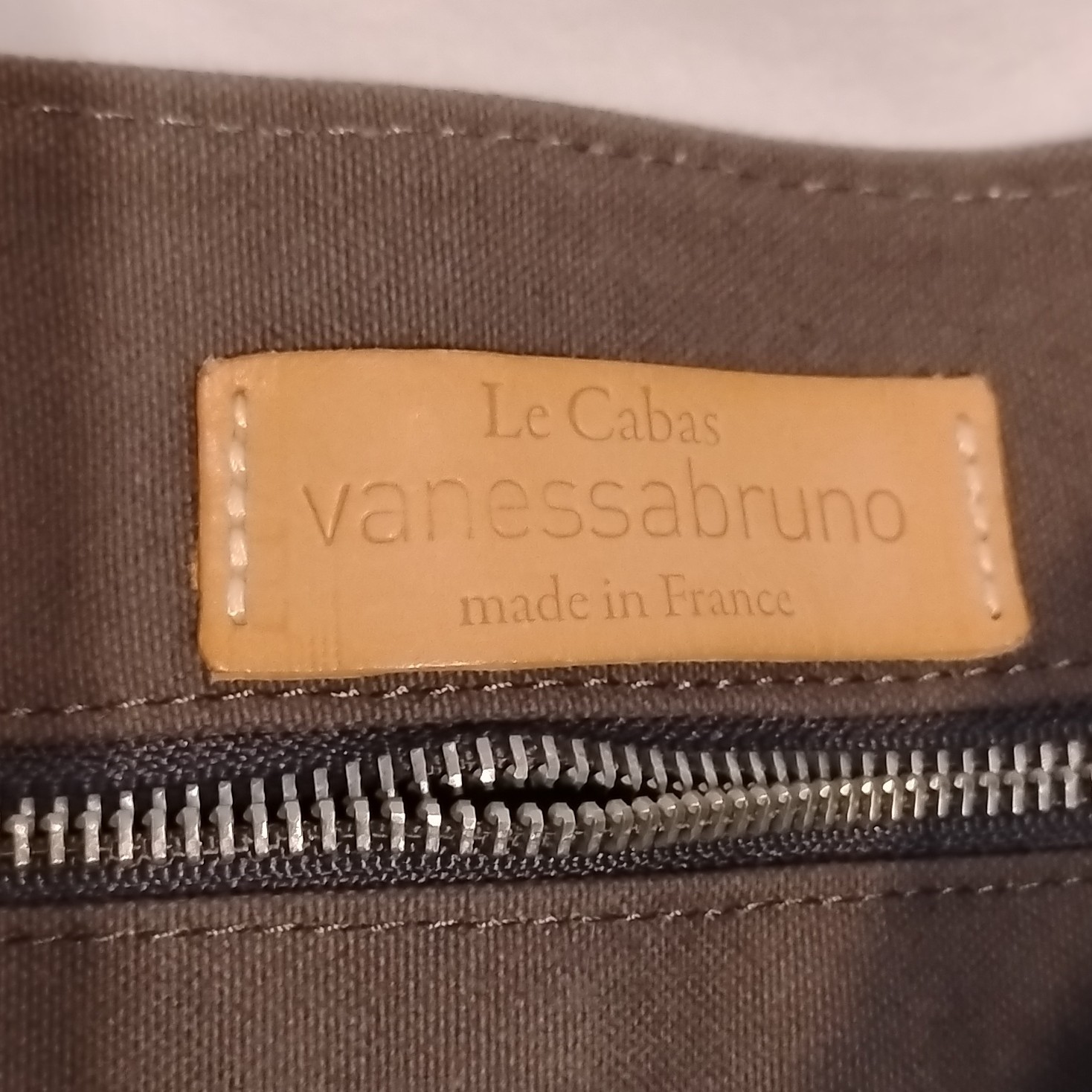 Vanessa Bruno Le Cabas Brown Sequin Zip Tote Bag with Inner Pockets