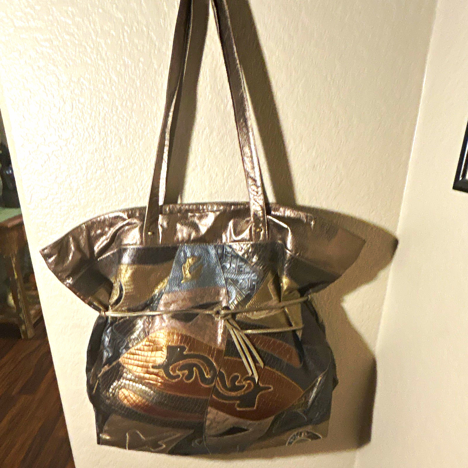 Vintage Sharif Gold Metallic Pattern Extra Large Shoulder Bag