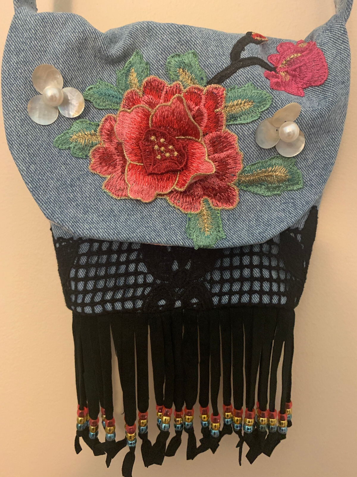 BOHO BAGS S Lt Denim Embroidered Floral UPCYCLED CROSSBODY BAG Fringe Bead Shell