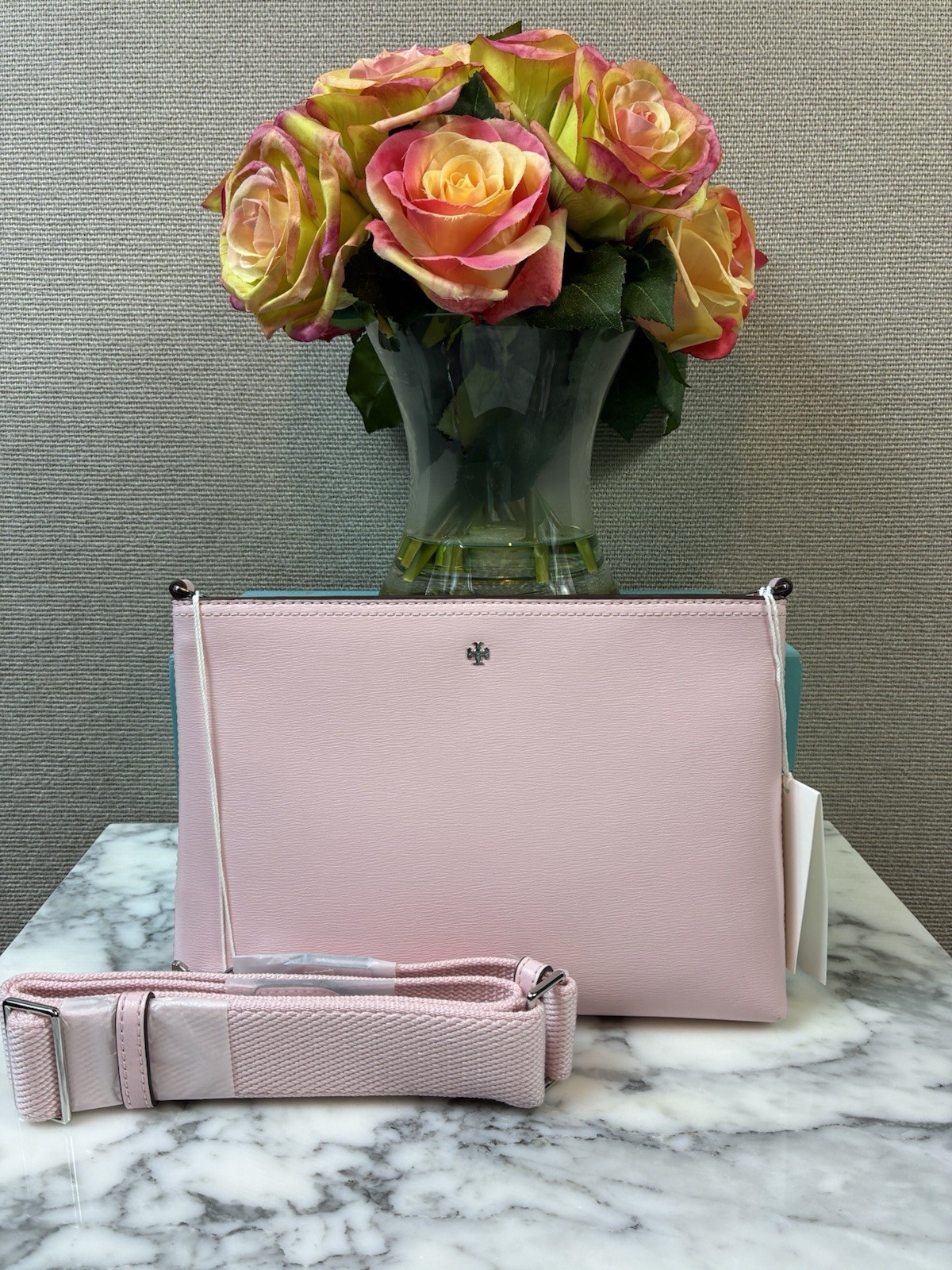 Tory Burch Coral Pink Textured Leather Blake Swingpack Bag – NWT $300 Retail