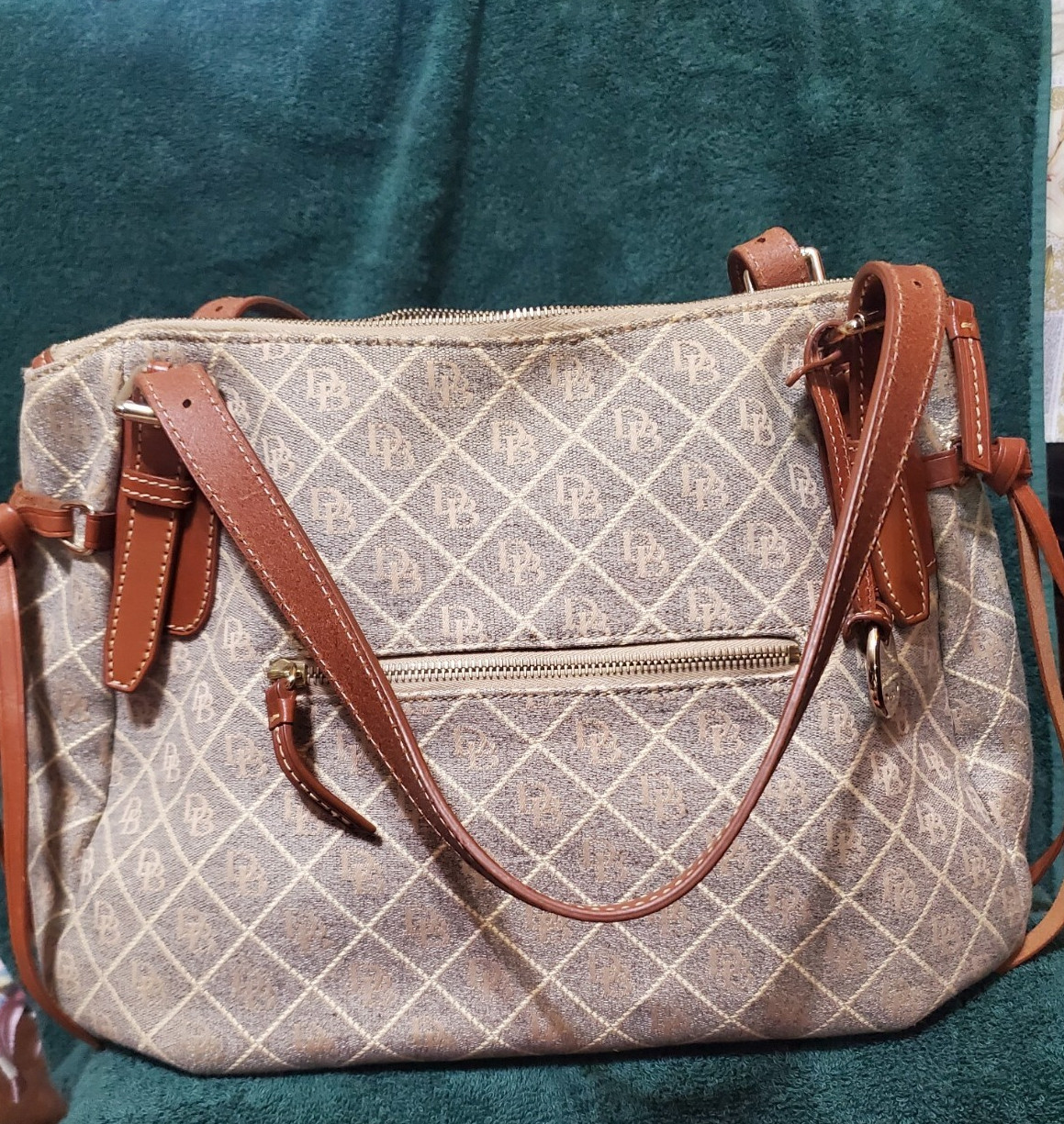 Dooney & Bourke Large Nina Shoulder Bag Tote