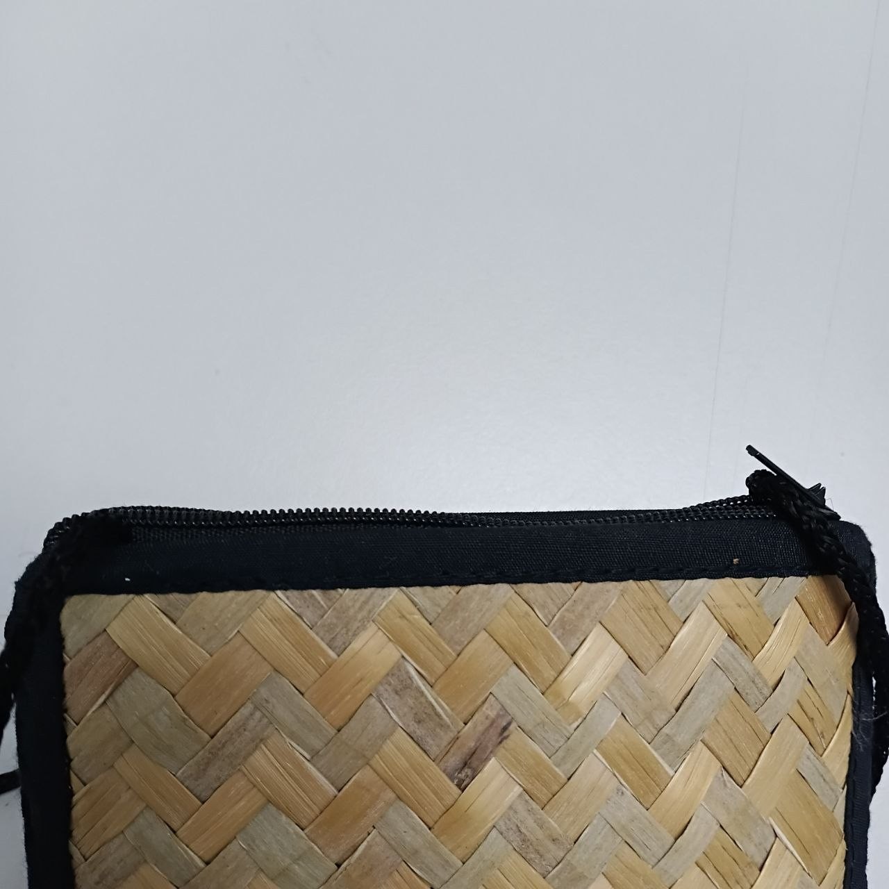 Woven Mini Sling Bag Handwoven Kercut Grey Sedge Leaf Shoulder Crossbody Purse