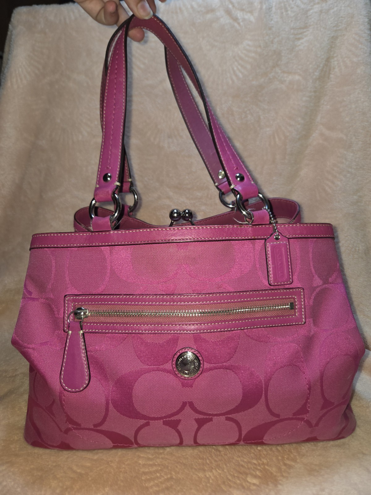 Vintage Hot Pink Coach- Laura Carryall- 14940