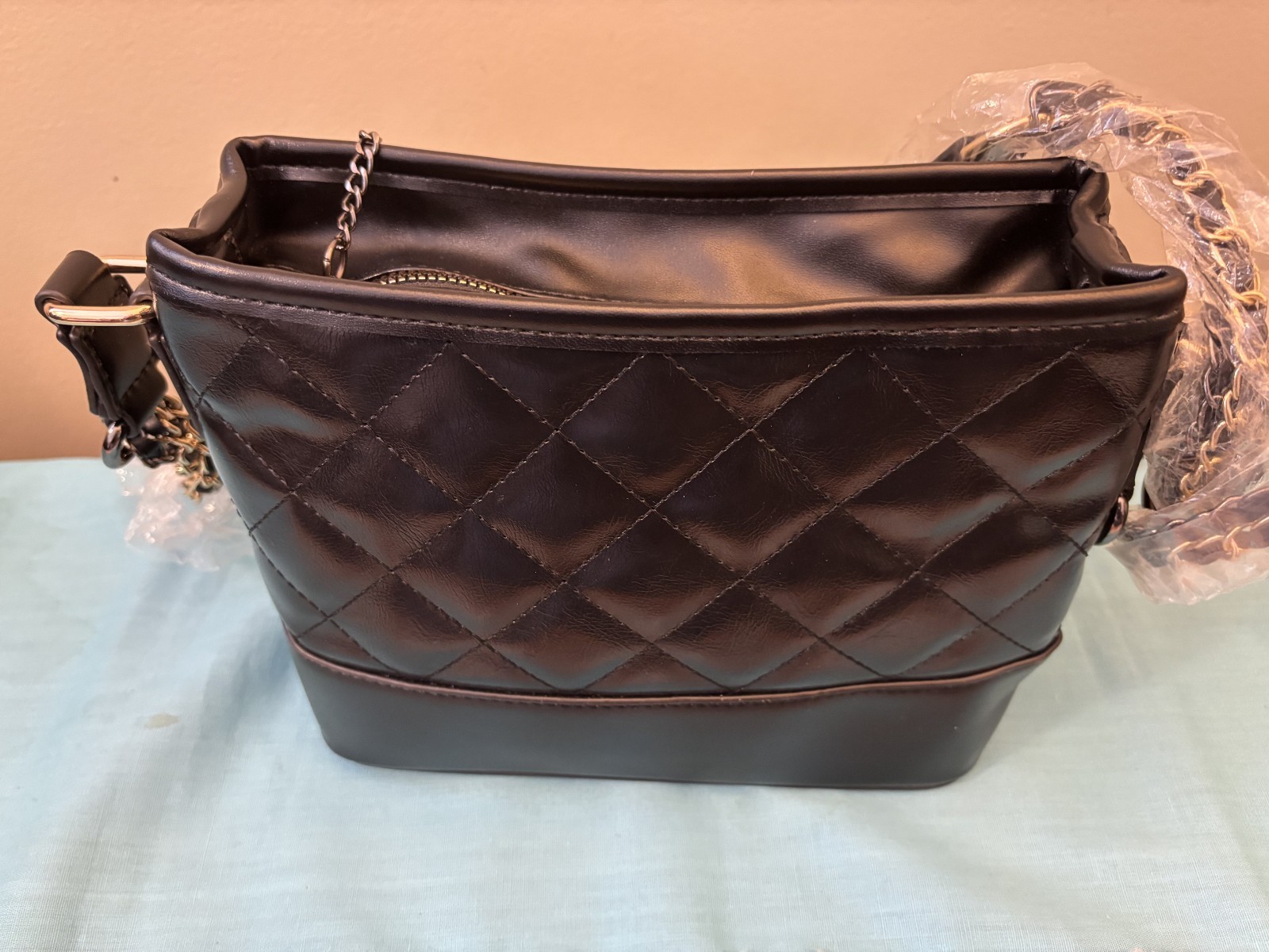 NEW black VEGAN Leather Quilted Crossbody Hand Bag with 2 Straps