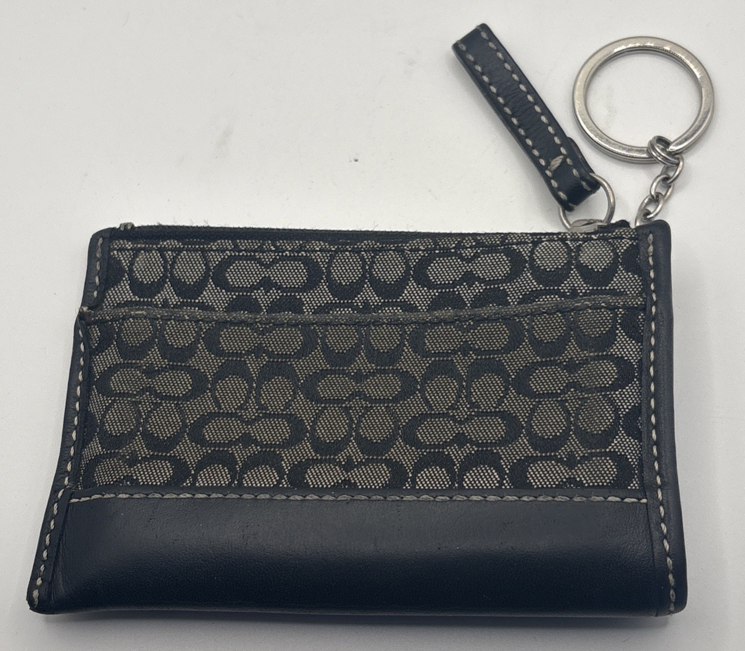 COACH SIGNATURE PRINT – BLACK LEATHER TRIM COIN PURSE/ID HOLDER W/ ZIPPER