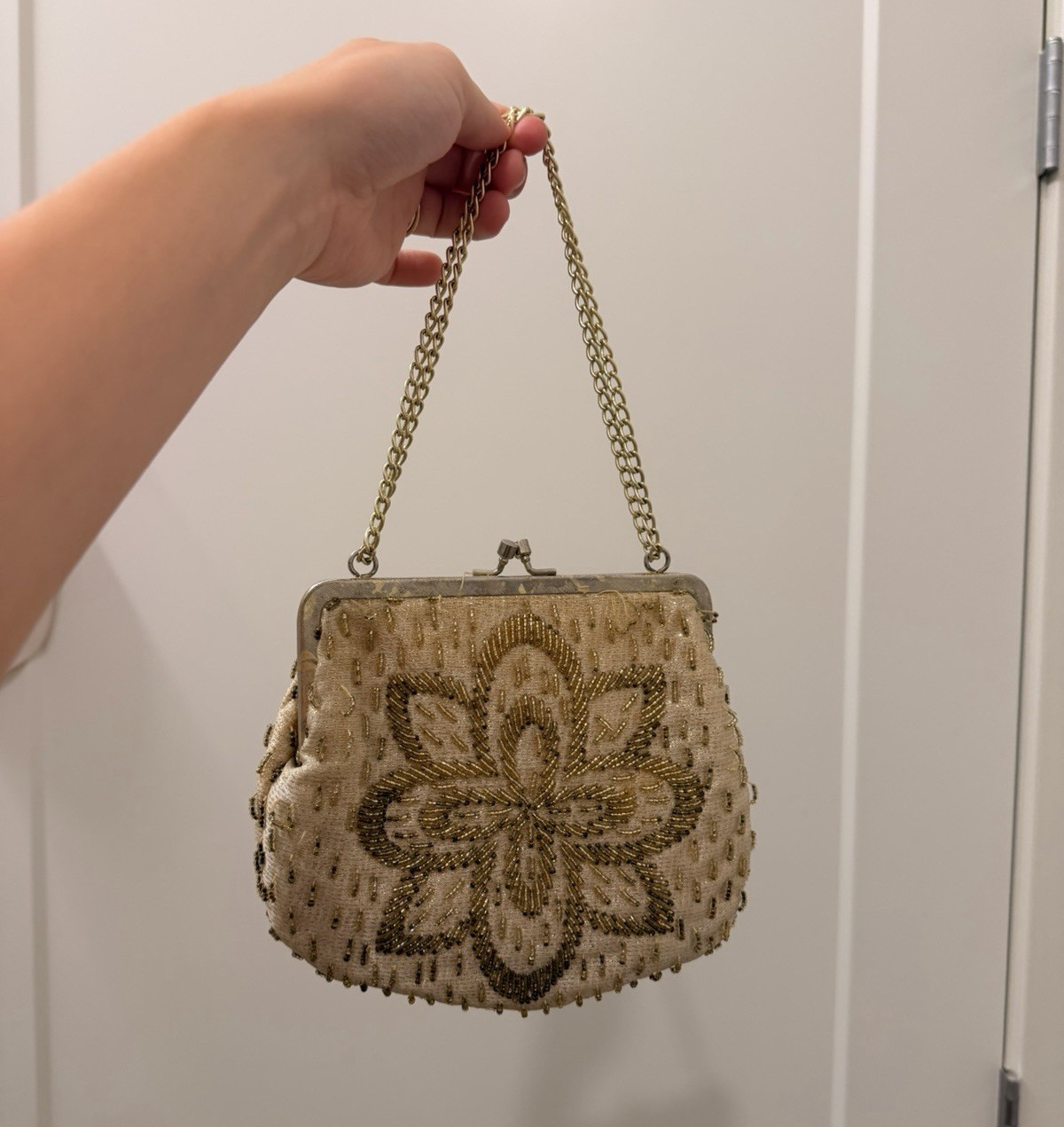 Beaded Floral Kiss Lock Clutch w/ Chain Strap, Lined Pockets Ivory/Gold