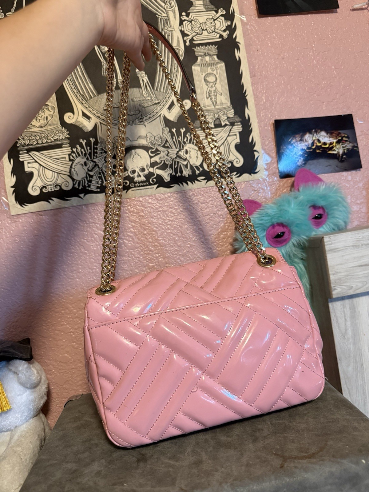 Michael Kors Pink Quilted Shoulder Bag Gold Chain Strap Push Lock, Inner Pockets