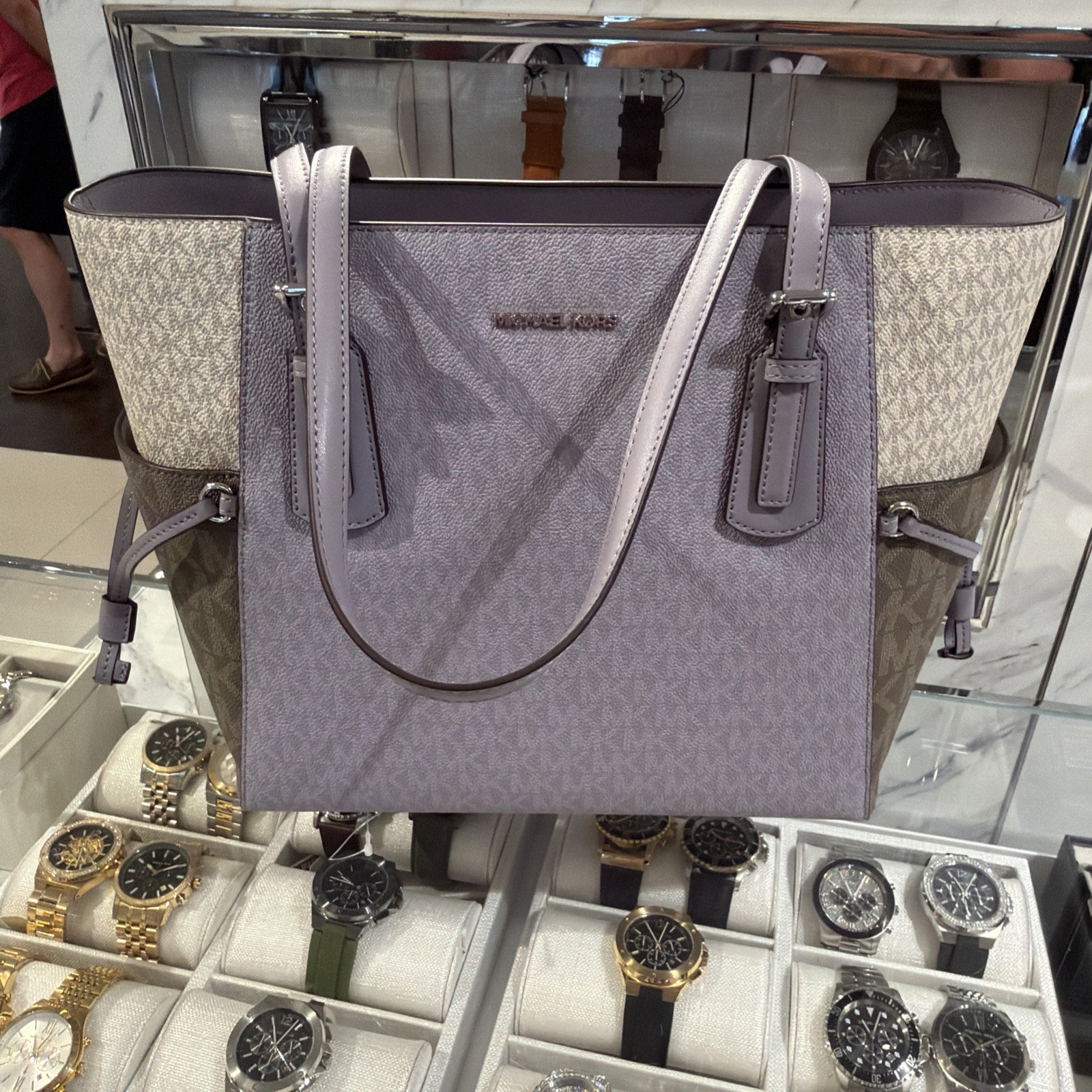 Michael Kors Large Voyager Handbag Purse Tote & Large Trifold Wallet Set Lilac