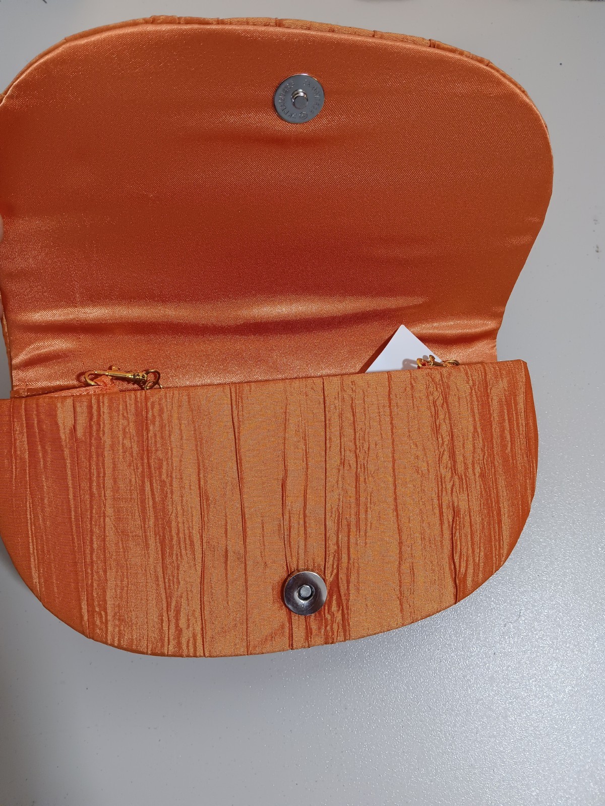 NWT Nubiano Satin Pleated Flap Evening Clutch Shoulder Bag w Gold Chain 9″in