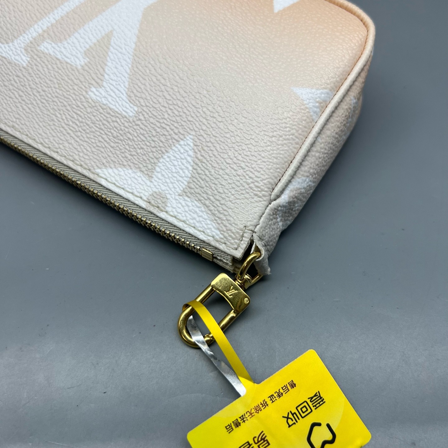 LV Multi Pochette Accessoires Misty Pink Monogram Crossbody Bag Duty Paid