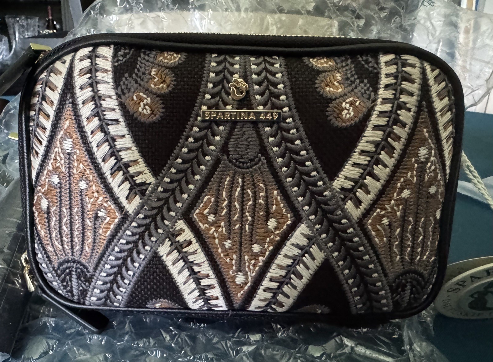 Spartina 449 Bellinger BATICK MERYL CROSSBODY HANDBAG Purse