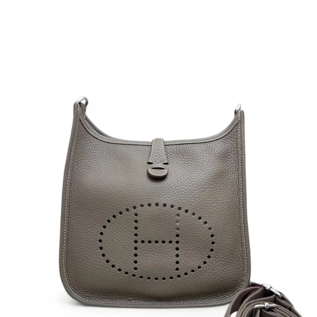 Hermes Evelyne 23 18 Etoupe Taurillon Clemence (ys072126a9r)