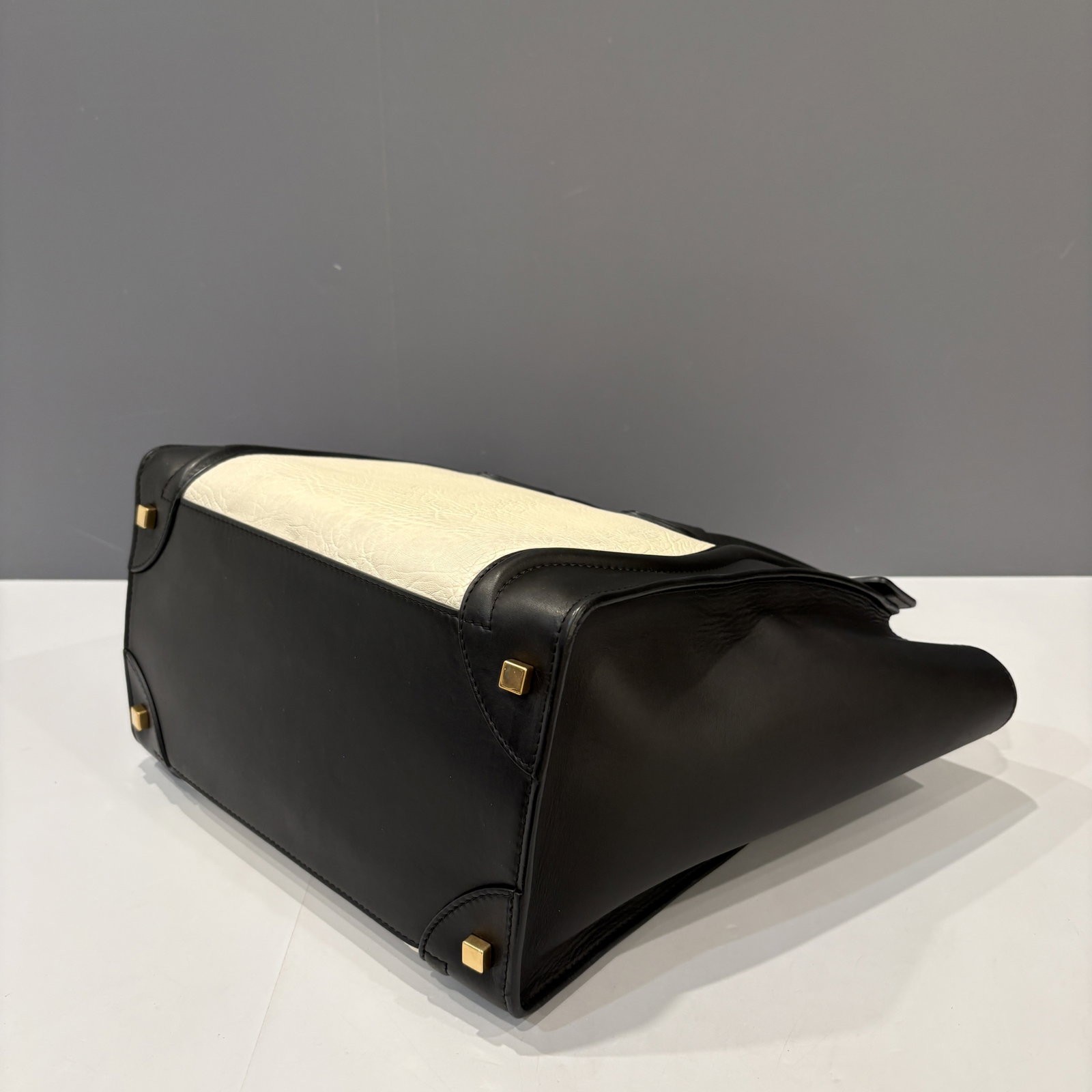 Celine Mini Luggage White Black Calfskin (qp030926a7)