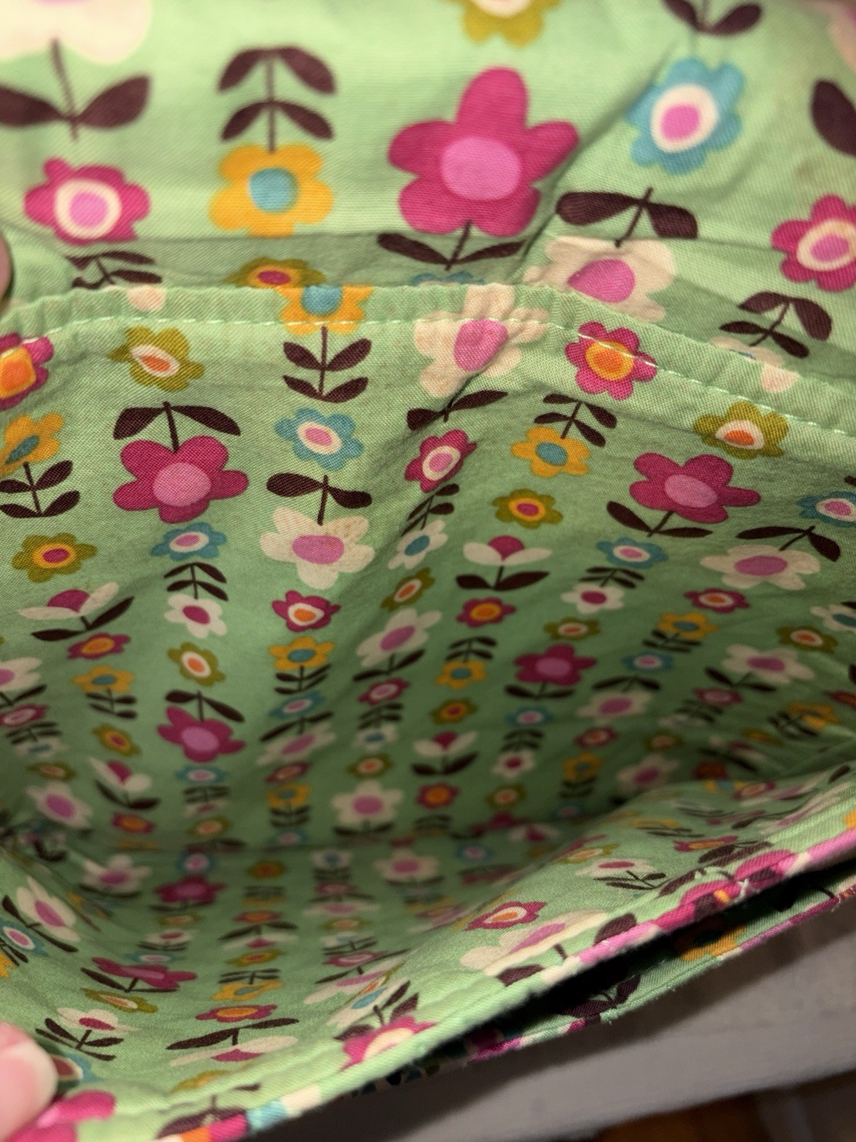 Vera Bradley “Tutti Frutti” Crossbody Bag Zip/Magnetic Closure Pockets