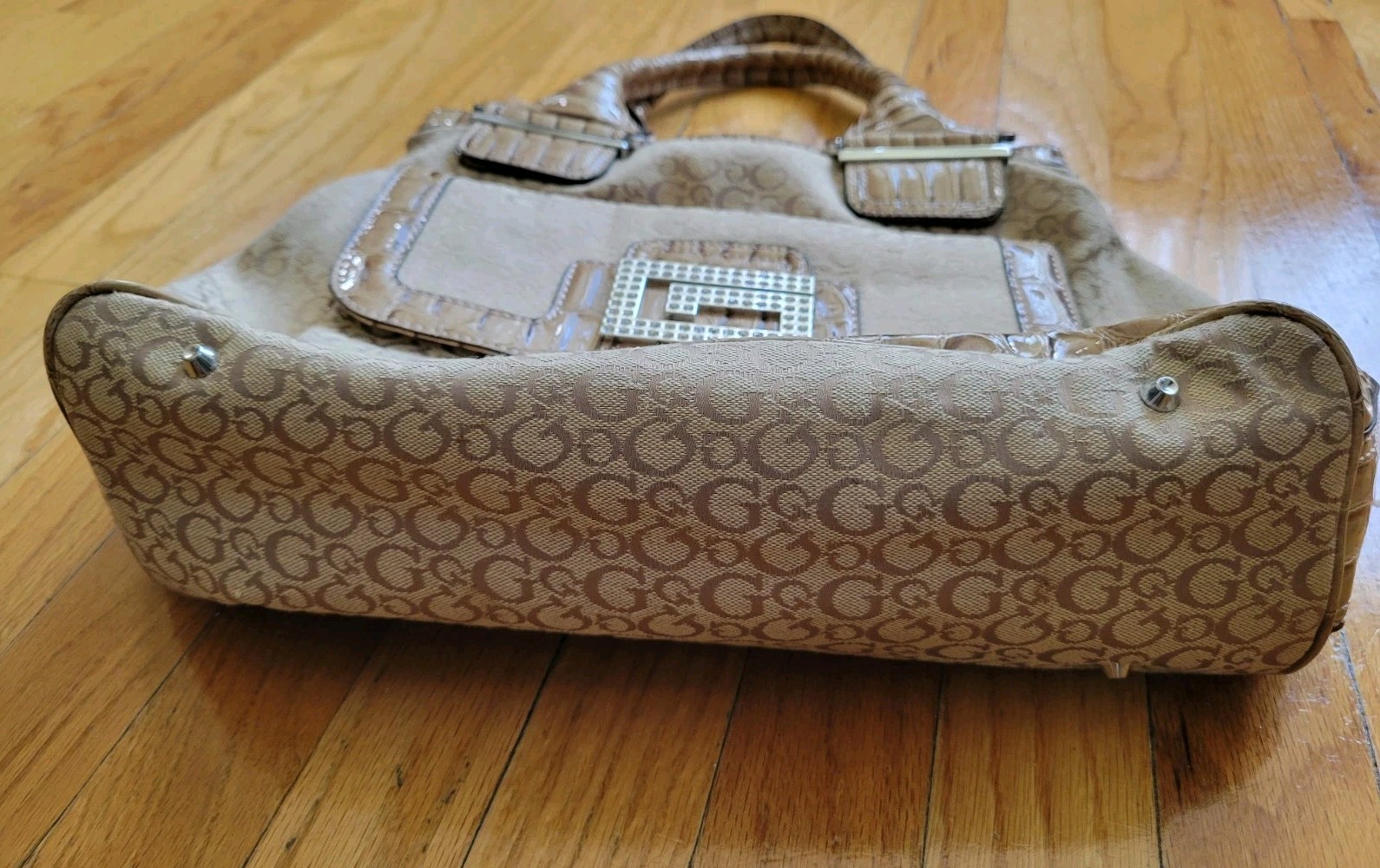 Guess Purse Faux Croc G Logo Beige Tan Rhinestones Y2K Retro FLAW* SEE PIC READ