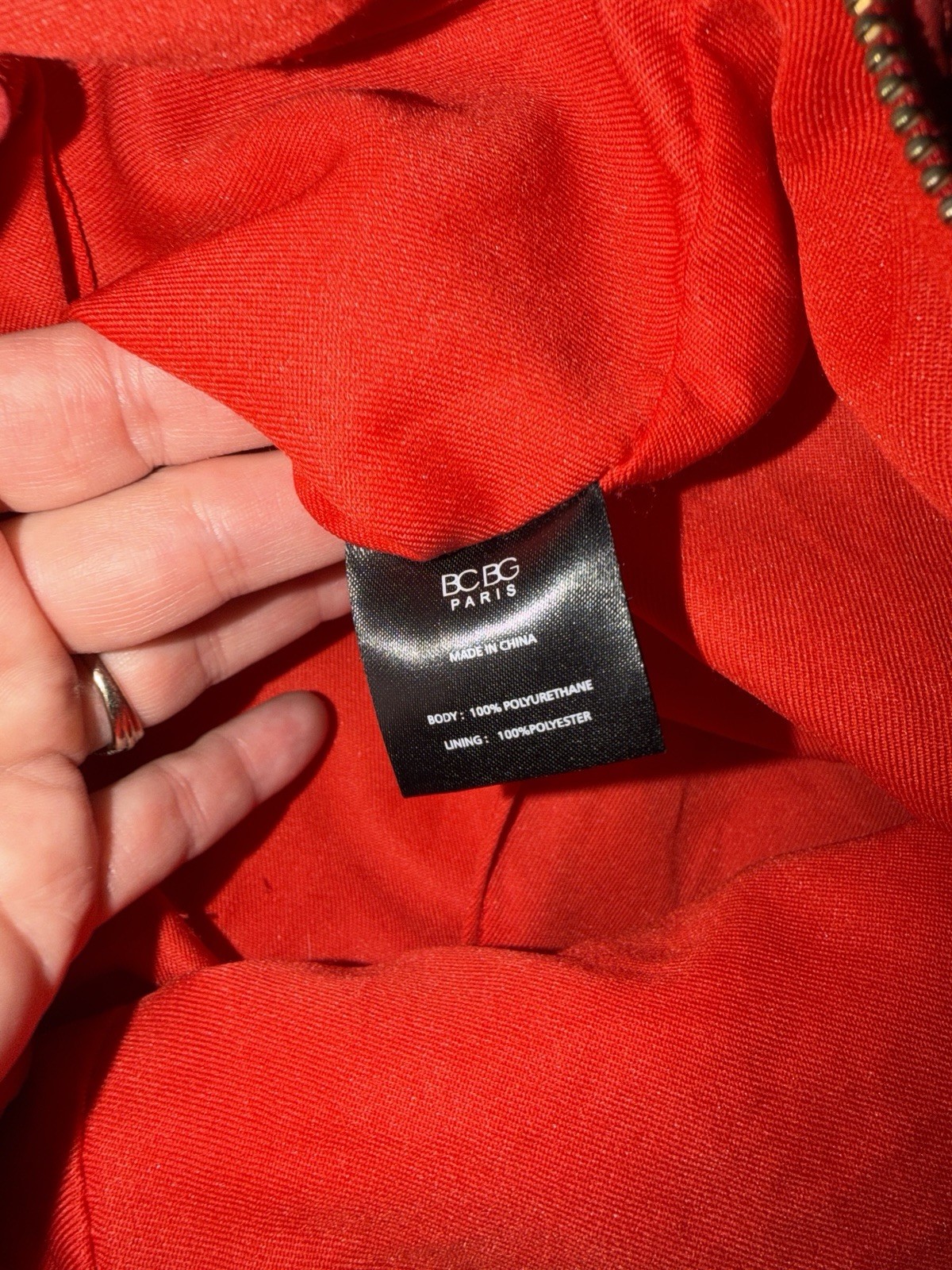 BCBG Paris Red Pebbled Shoulder Bag, Zip Top, Gold Hardware, Inner Pockets
